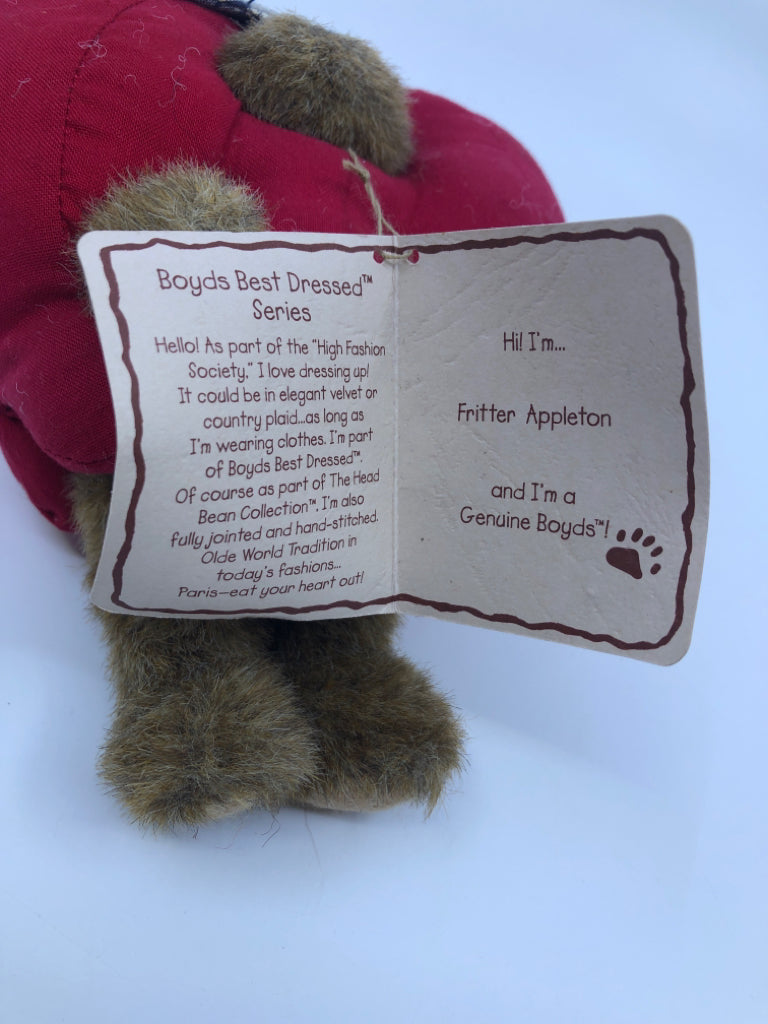 BOYDS BEAR IN APPLE COSTUME.