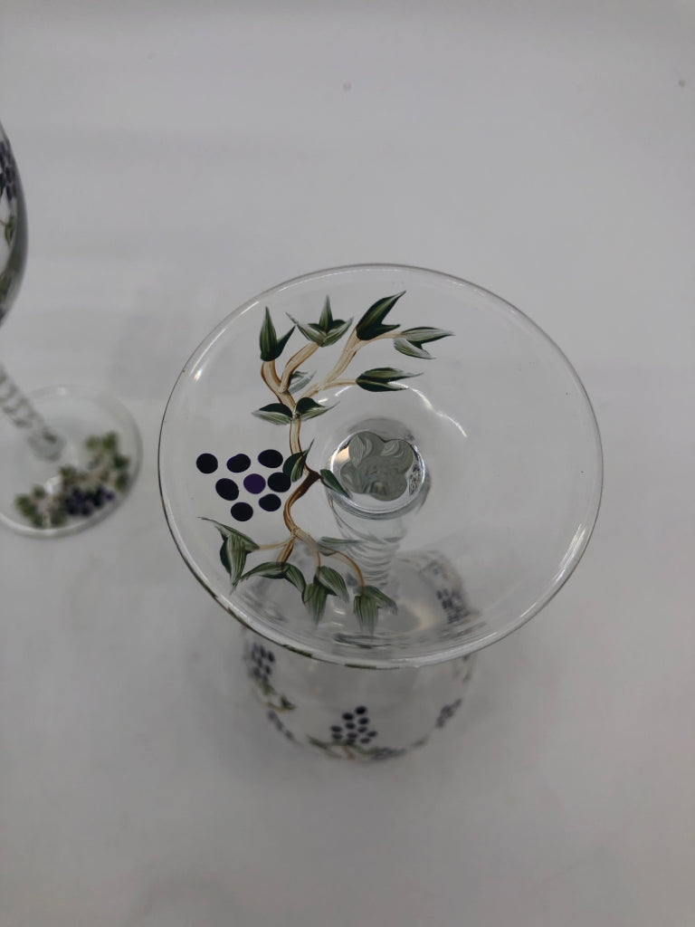 2 GRAPE PAINTED WINE GLASSES.