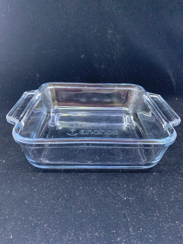 ANCHOR HOCKING SQUARE BAKING PAN.