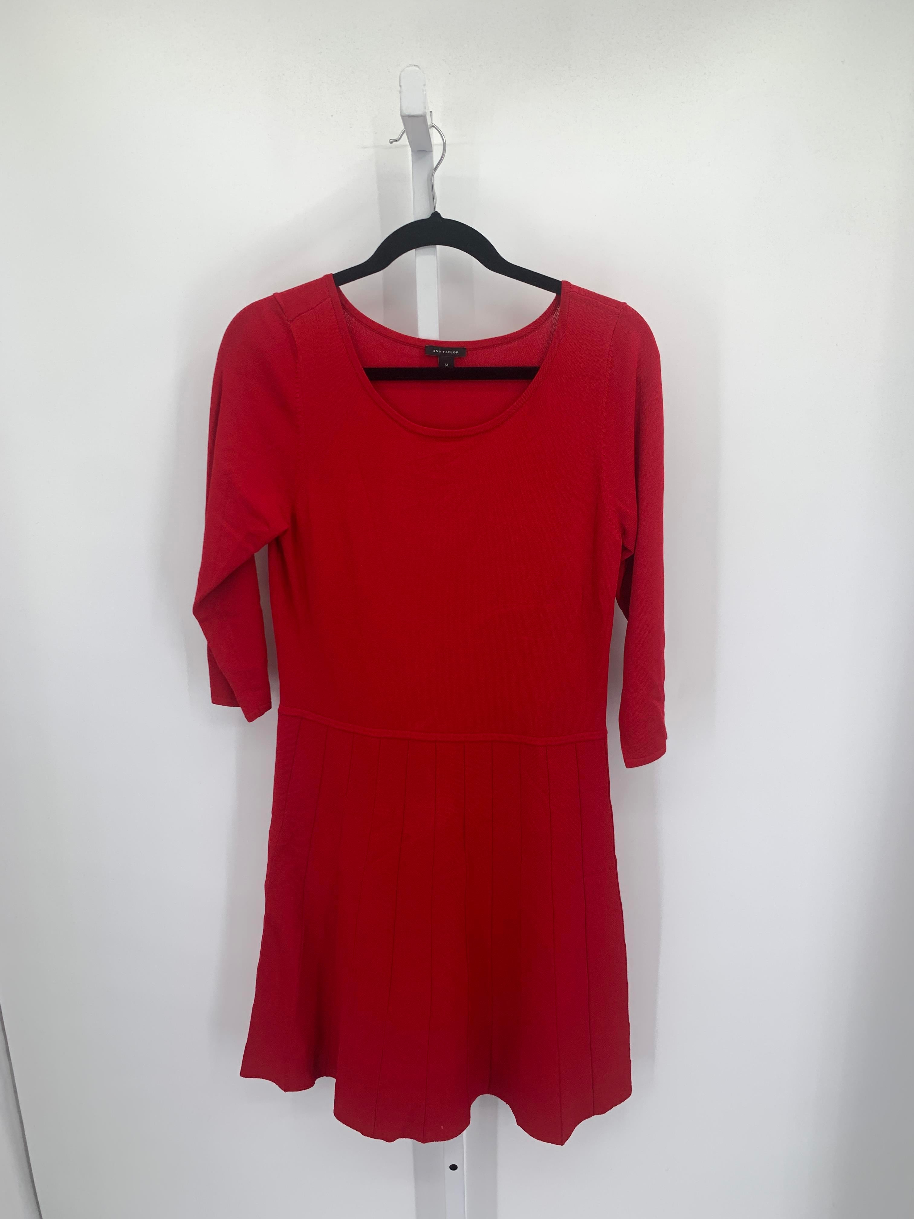 Ann Taylor Size Medium Misses 3/4 Sleeve Dress