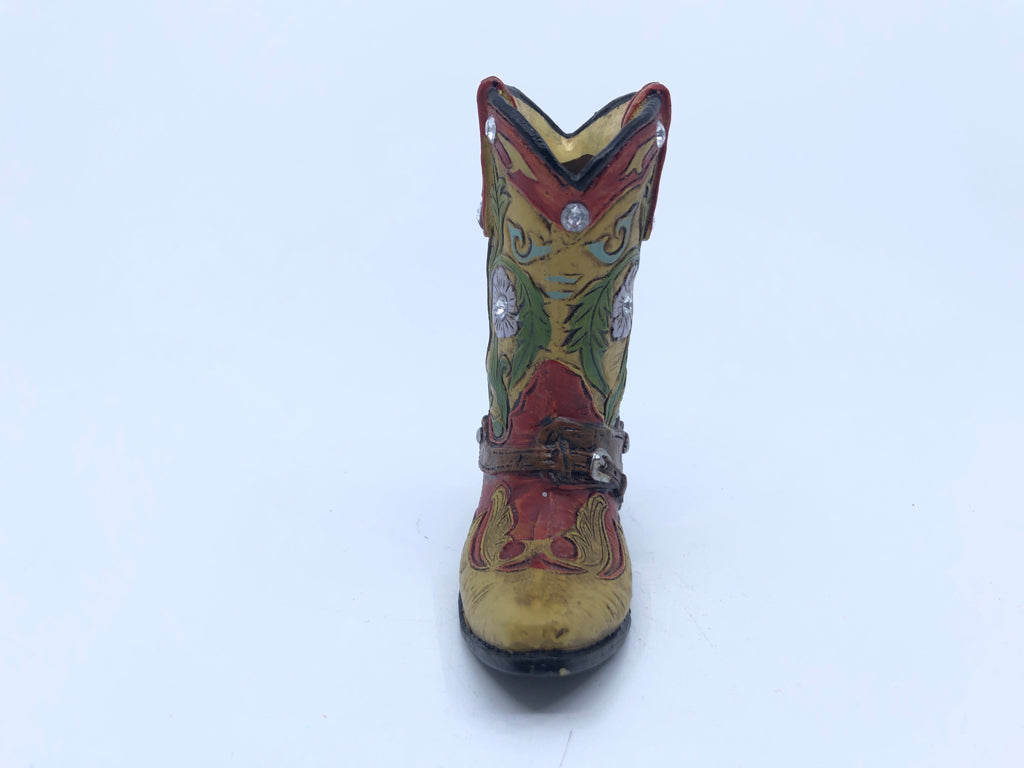 COWBOY BOOT VASE.