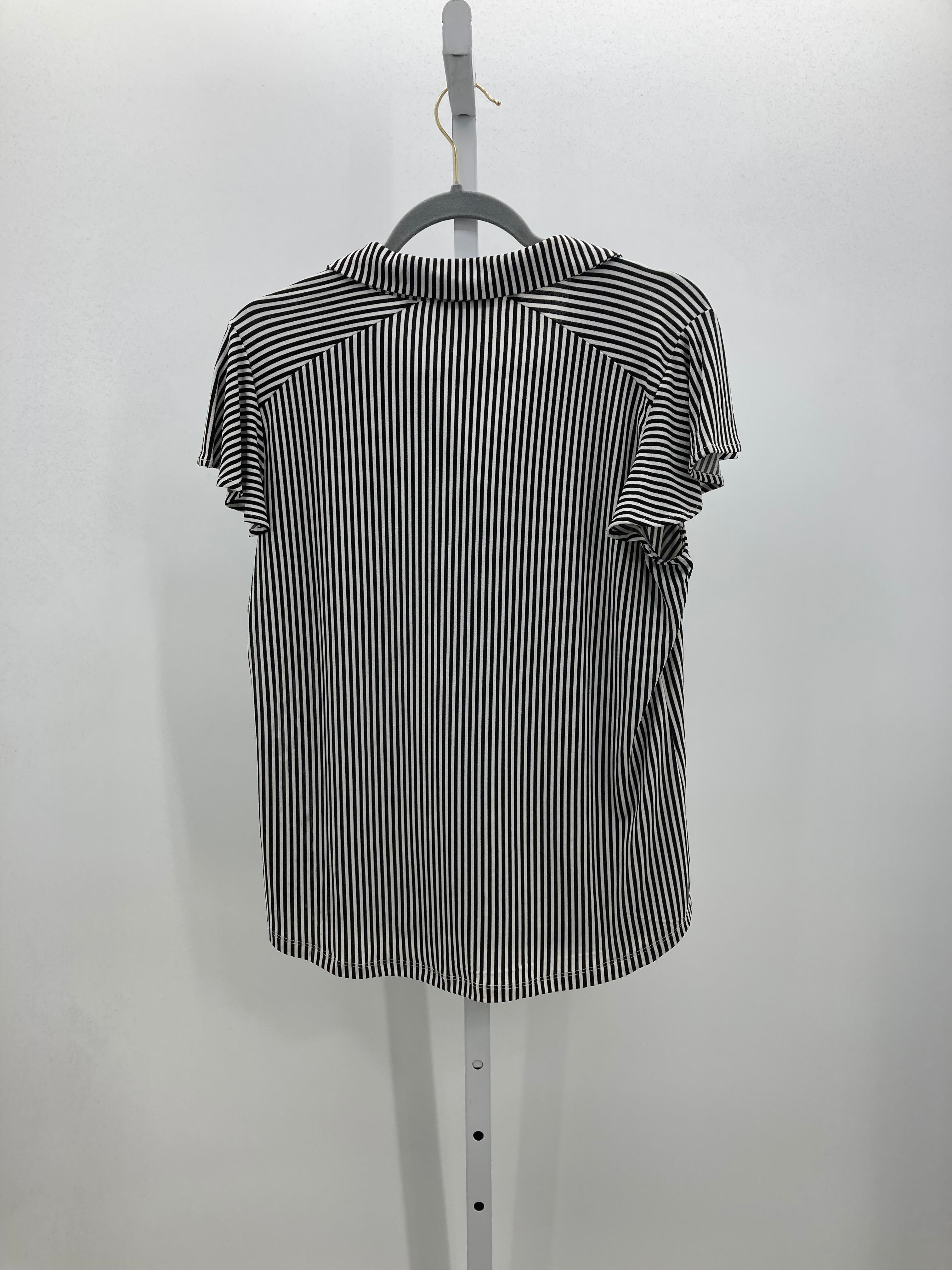 Adrianna Papell Size Medium Misses Short Sleeve Shirt