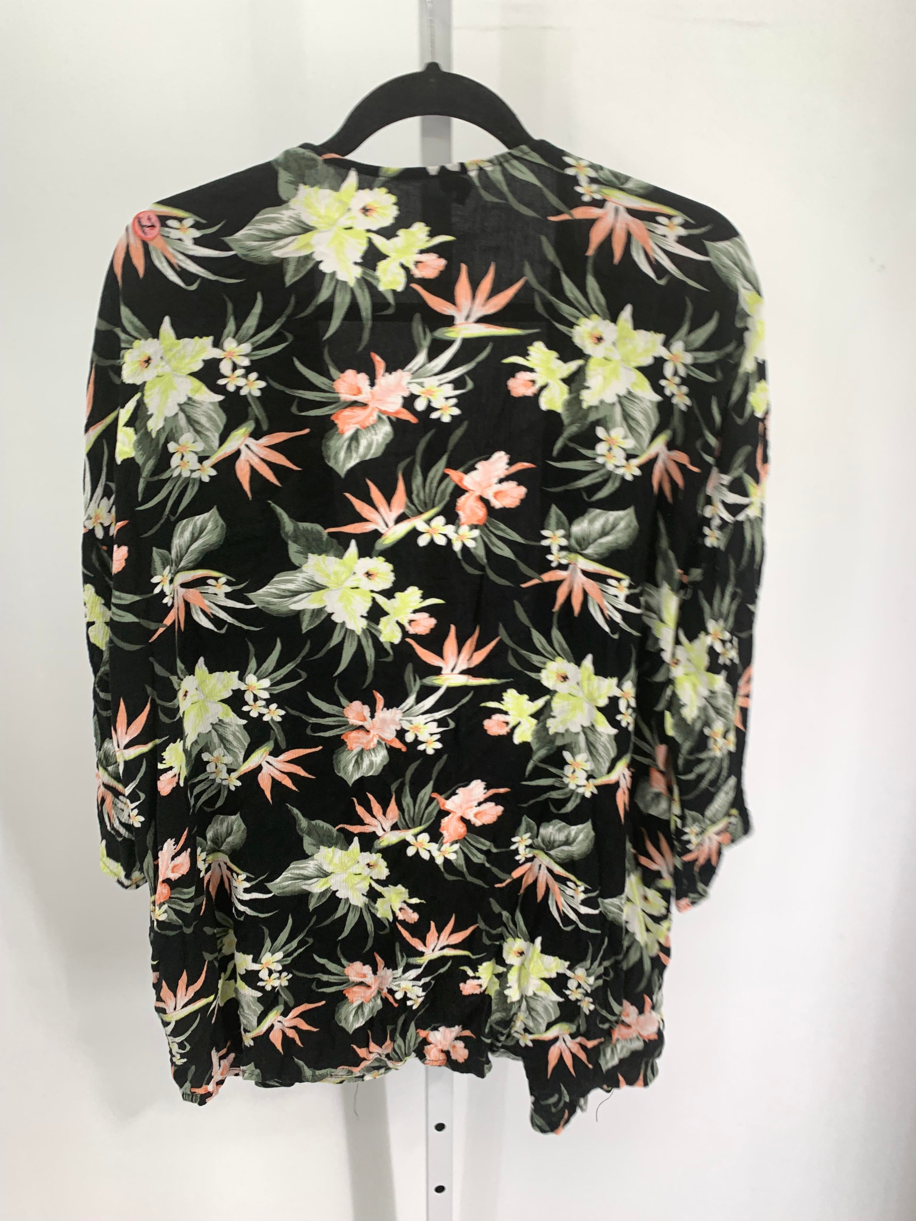 Divided Size Medium Juniors Cardigan