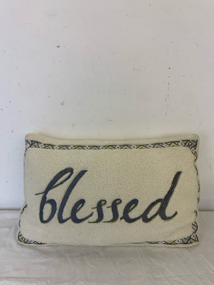 BLESSED SHERPA PILLOW.