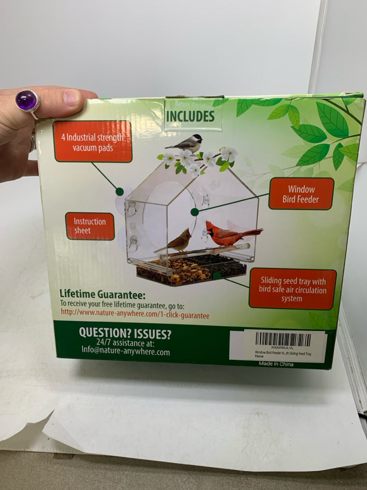 NIB BIRD - I - VIEW WINDOW BIRD FEEDER.