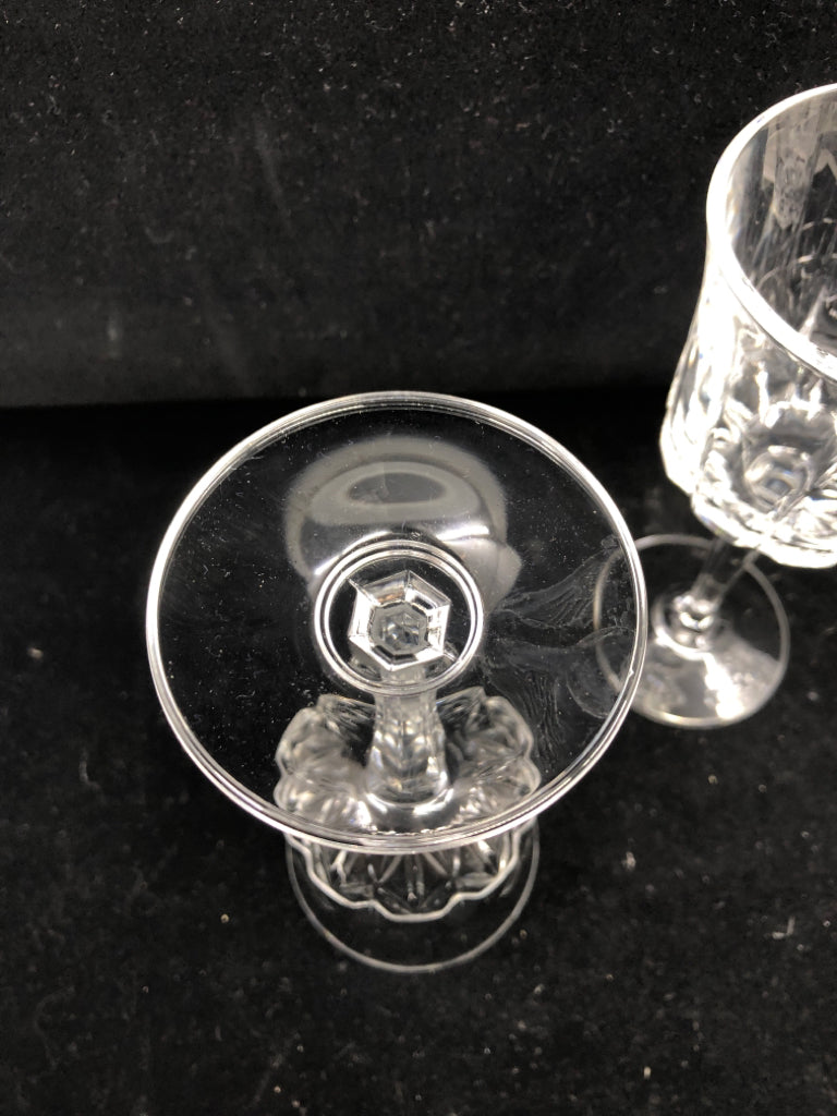 4 CUT GLASS BOTTOM WINE GLASSES.