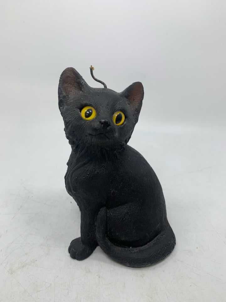 BLACK CAT CANDLE.