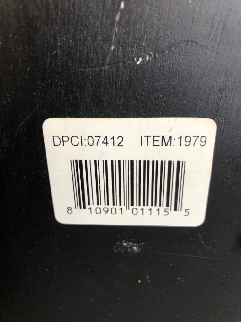 RANK OF POKER HANDS WALL ART.