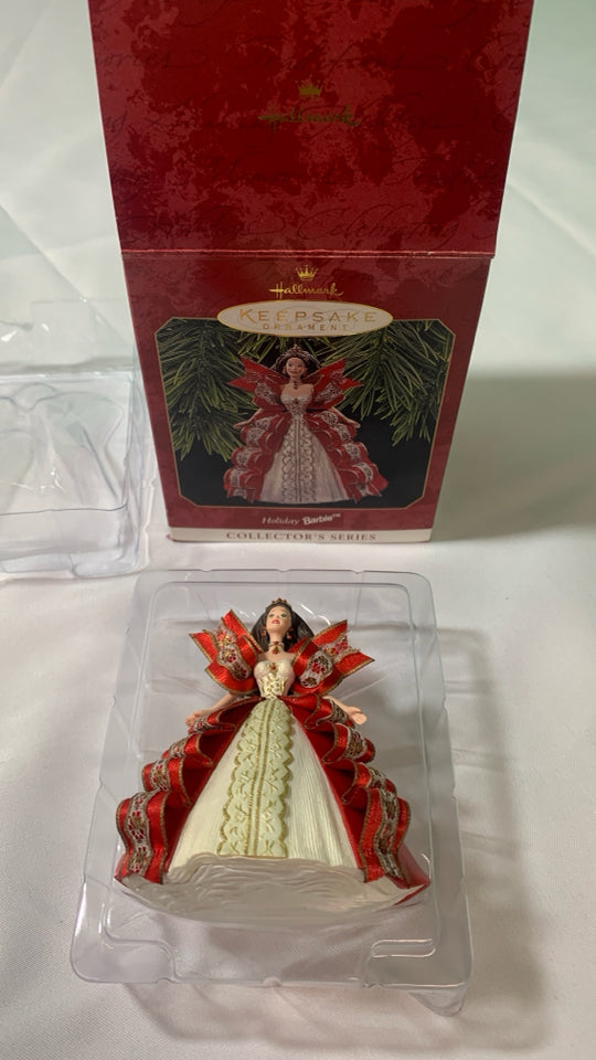 HALLMARK HOLIDAY BARBIE.