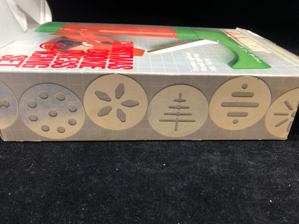 NIB CHRISTMAS COOKIE PRESS & ICING SET KAPLAN/ARONSON.