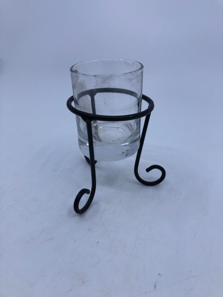 METAL STAND GLASS TEA LIGHT HOLDER.