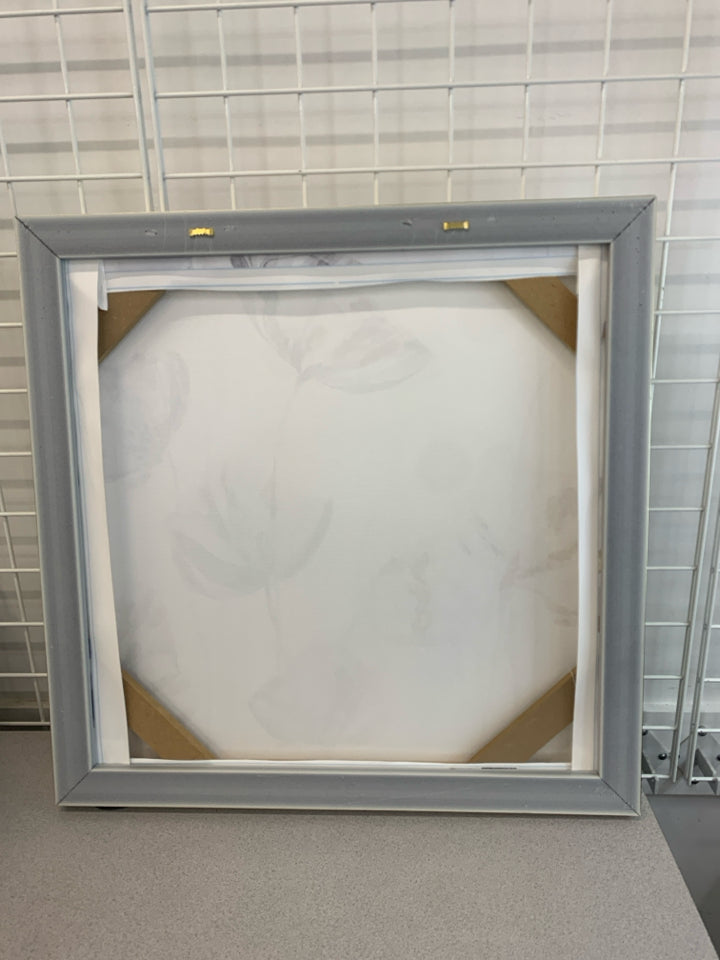 B&W FLORALS ON FRAMED CANVAS W/GOLD DETAILS.