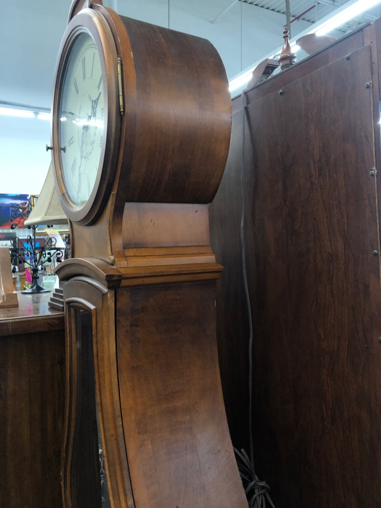 ETHAN ALLEN BOMBE-STYLE CHERRY WOOD GRANDFATHER CLOCK.