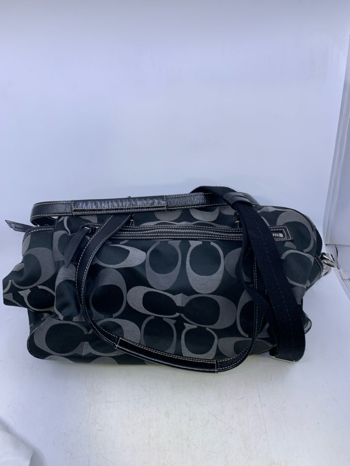 Coach F18376 Signature Diaper Bag w/ Sleeper Dust Bag