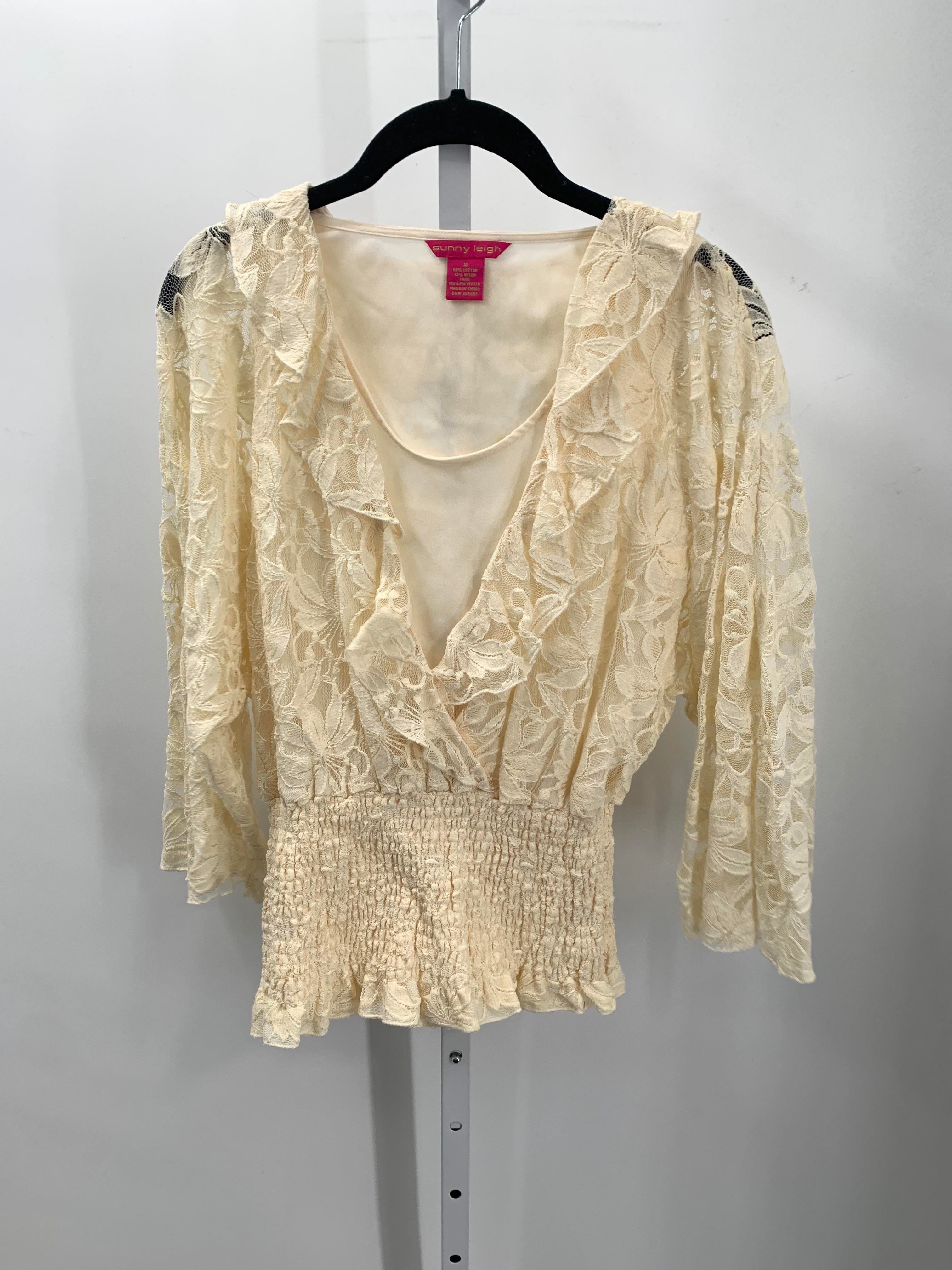 Sunny Leigh Size Medium Misses Long Sleeve Shirt