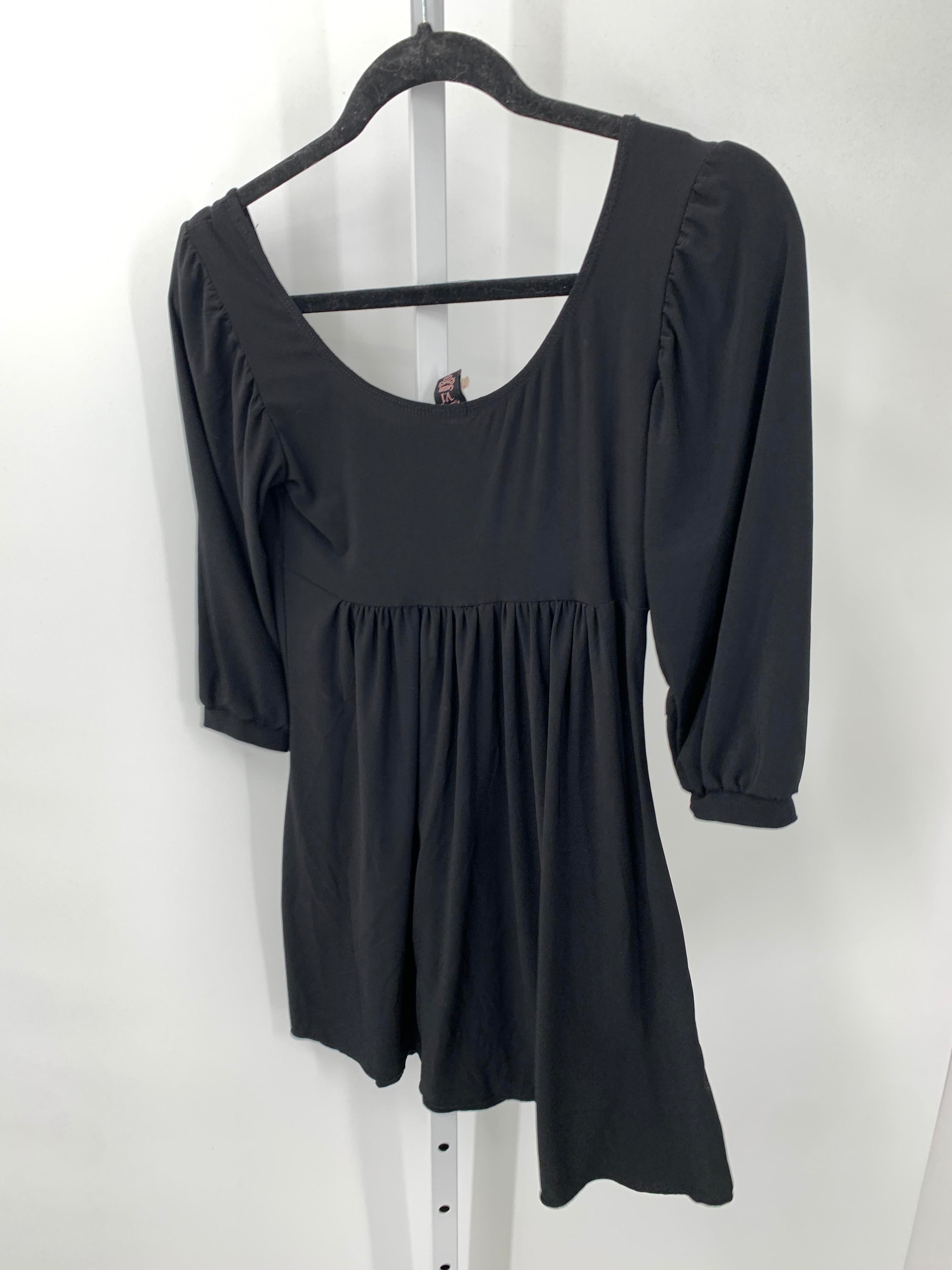 Size Medium Juniors Long Sleeve Dress