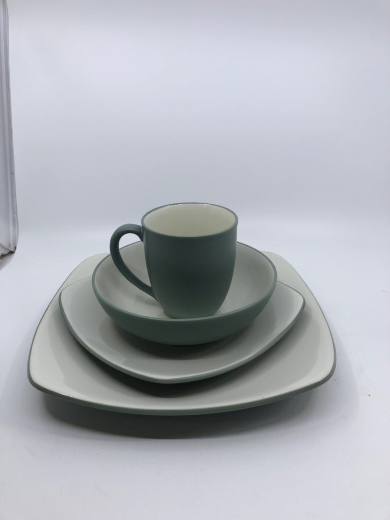 NIB GREEN SQUARE COLORWAVE 4PC SET - 1 DINNER PLATE, 1 BOWL, 1 MUG, 1 LUNCH PLAT