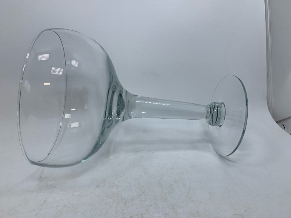 LARGE FOOTED COCKTAIL SERVER.