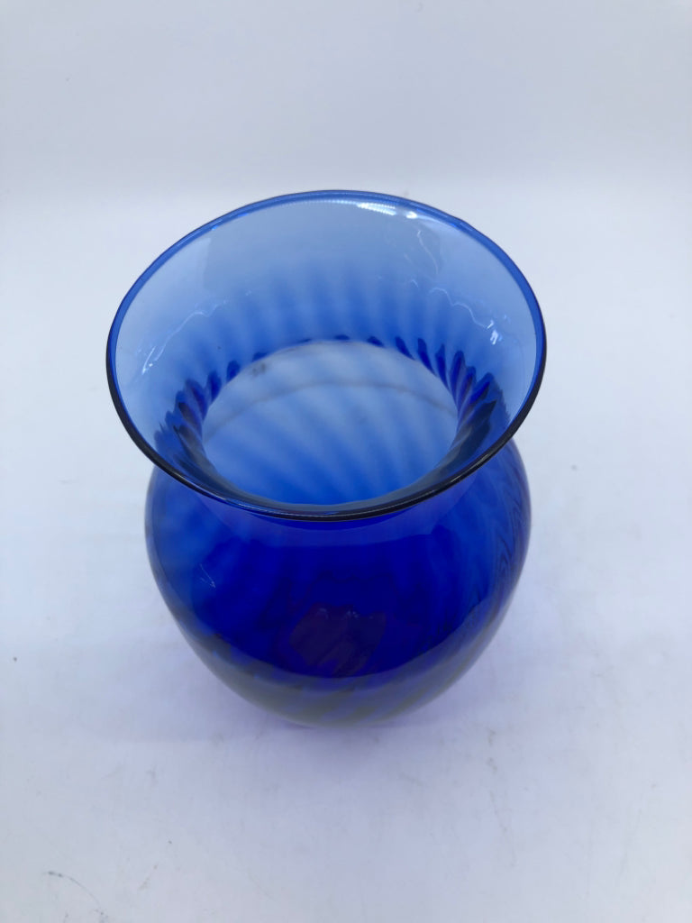 BLUE FLARE TOP VASE.