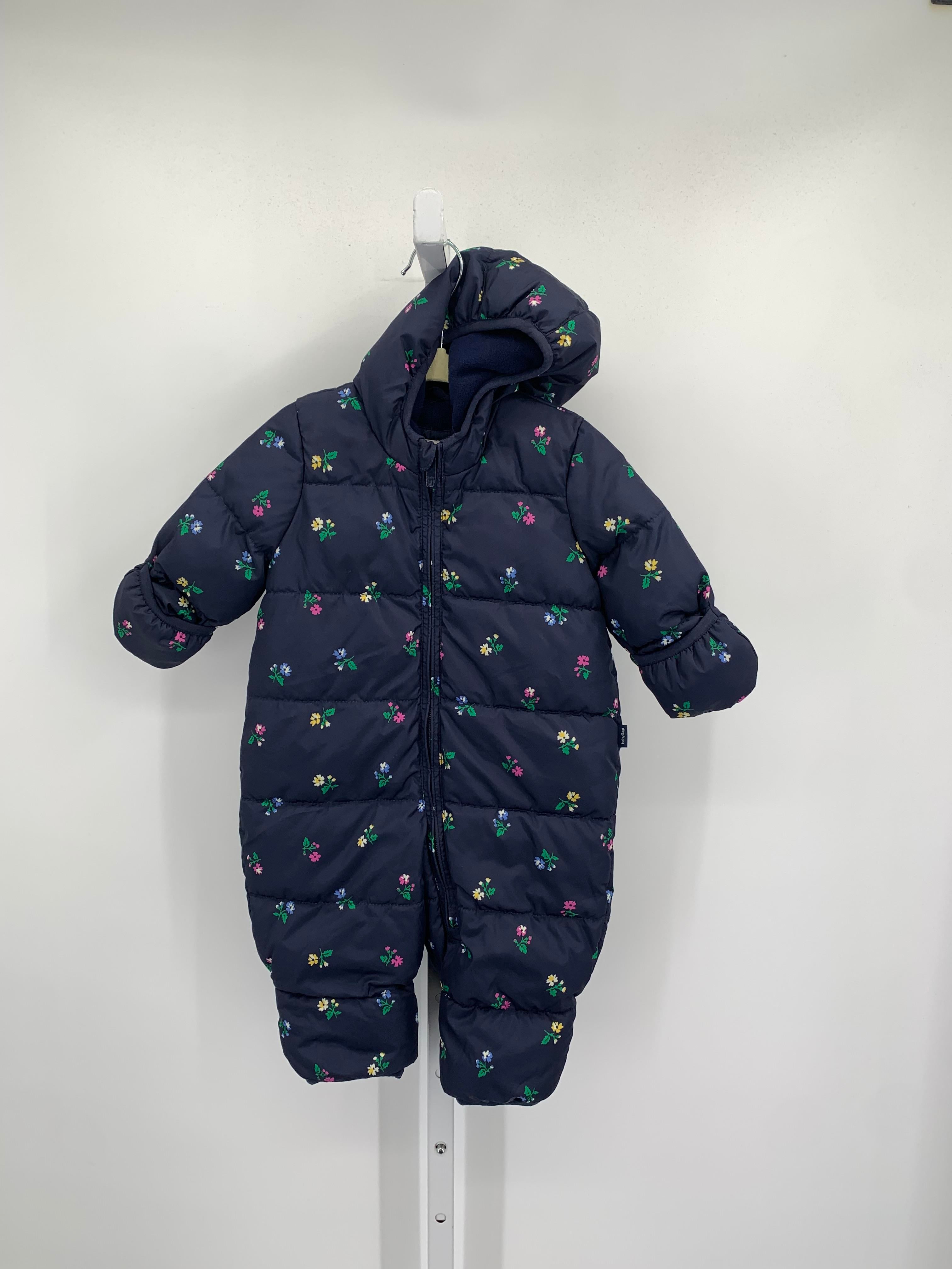 Baby Gap Size 0-6 Months Girls Snow Suit