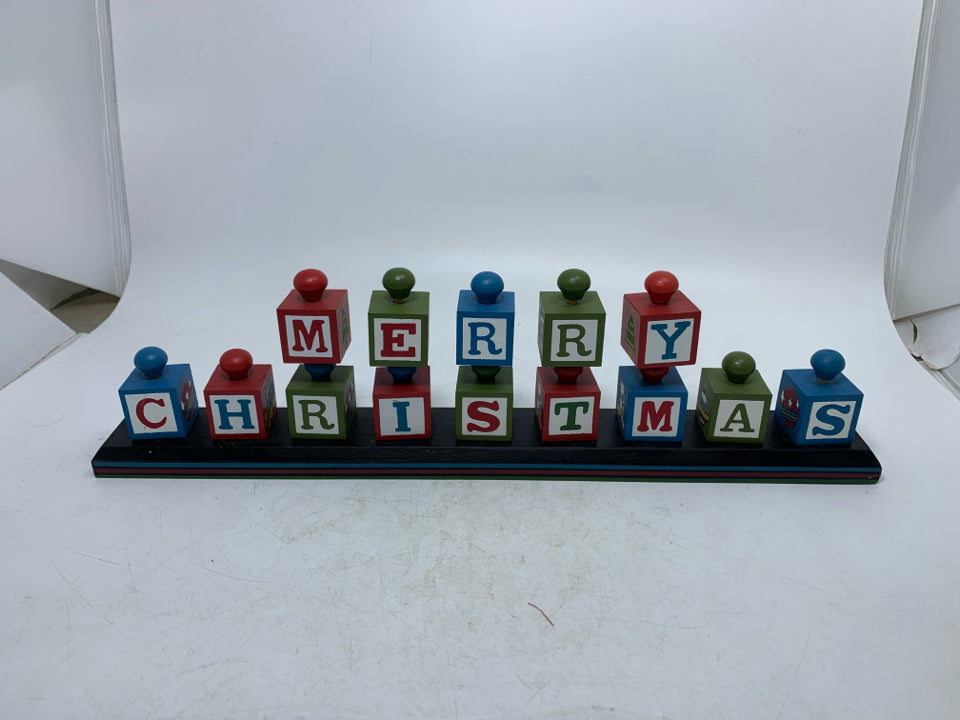 SPINNING BLOCKS MERRY CHRISTMAS BLOCKS SIGN.