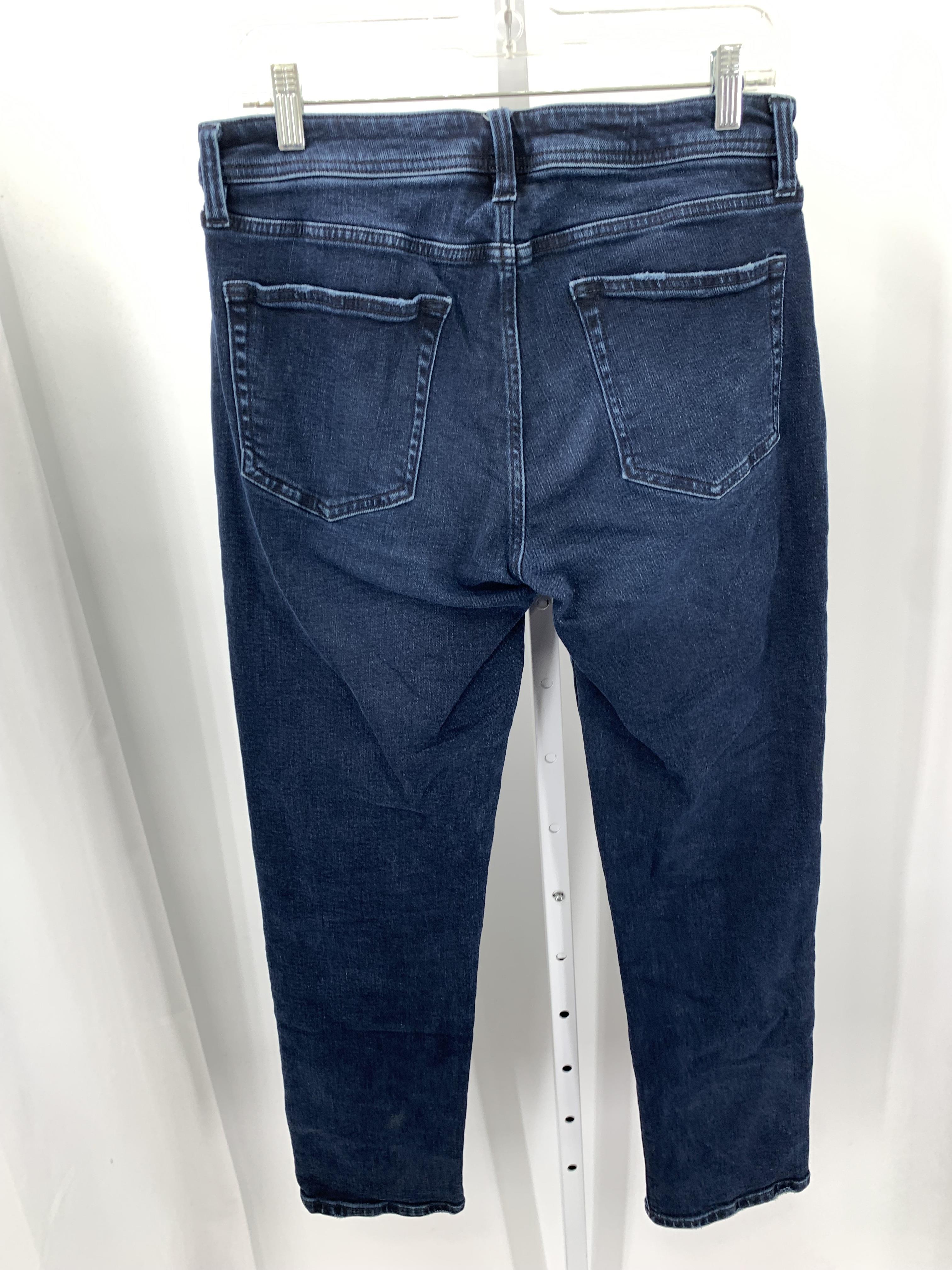 RELAXED STRAIGHT FIT
