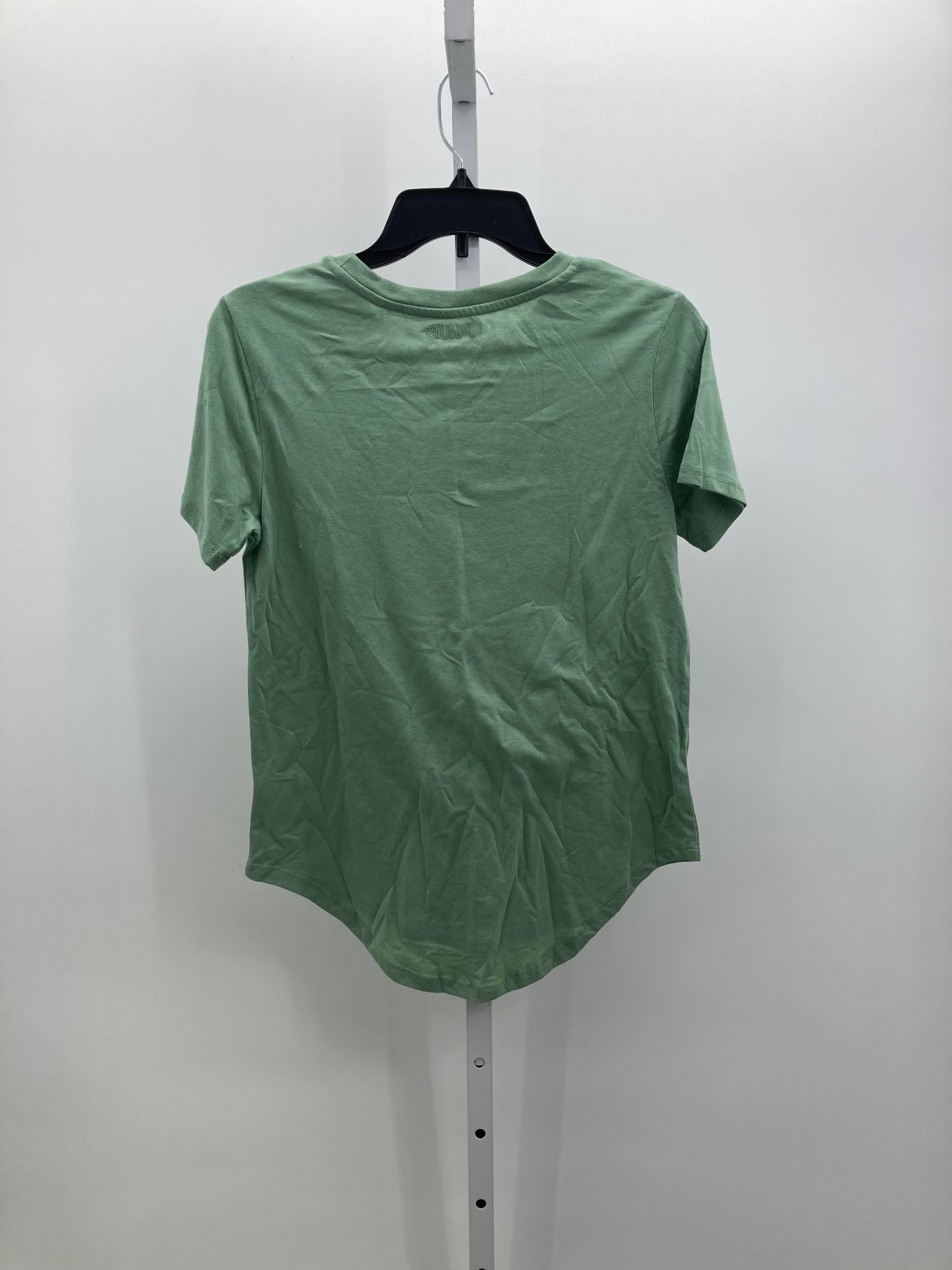 Peanuts Size Medium Juniors Short Sleeve Shirt