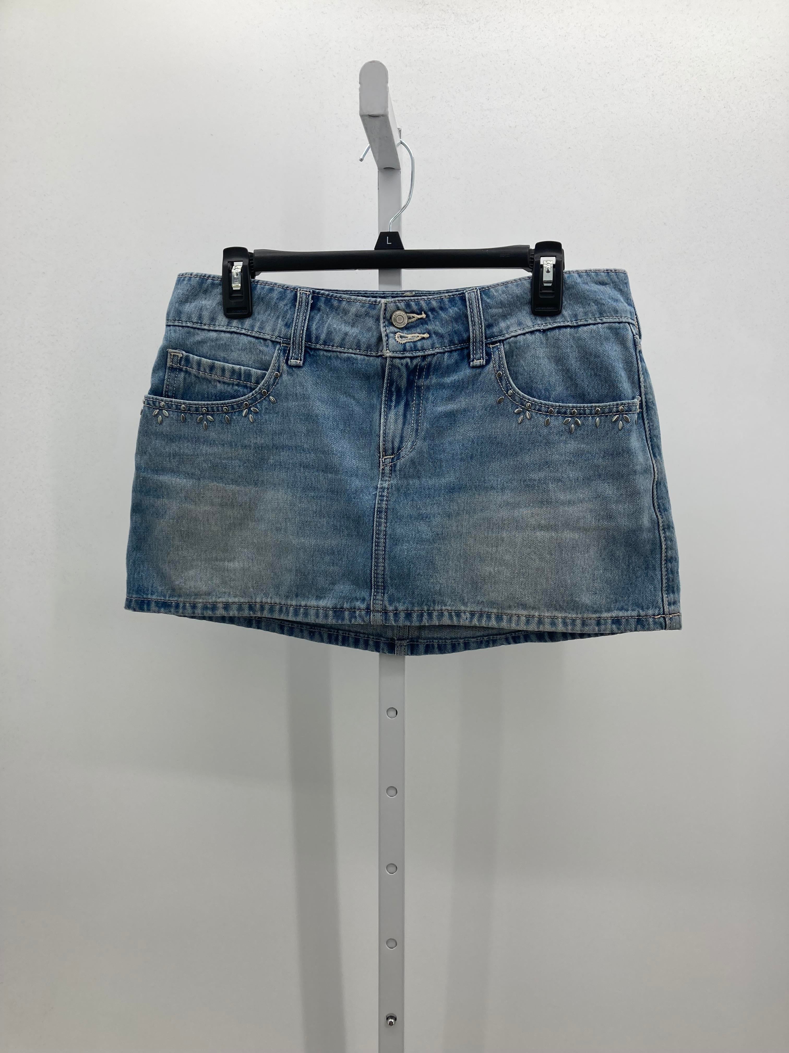 Hollister Size 6 Juniors Skirt