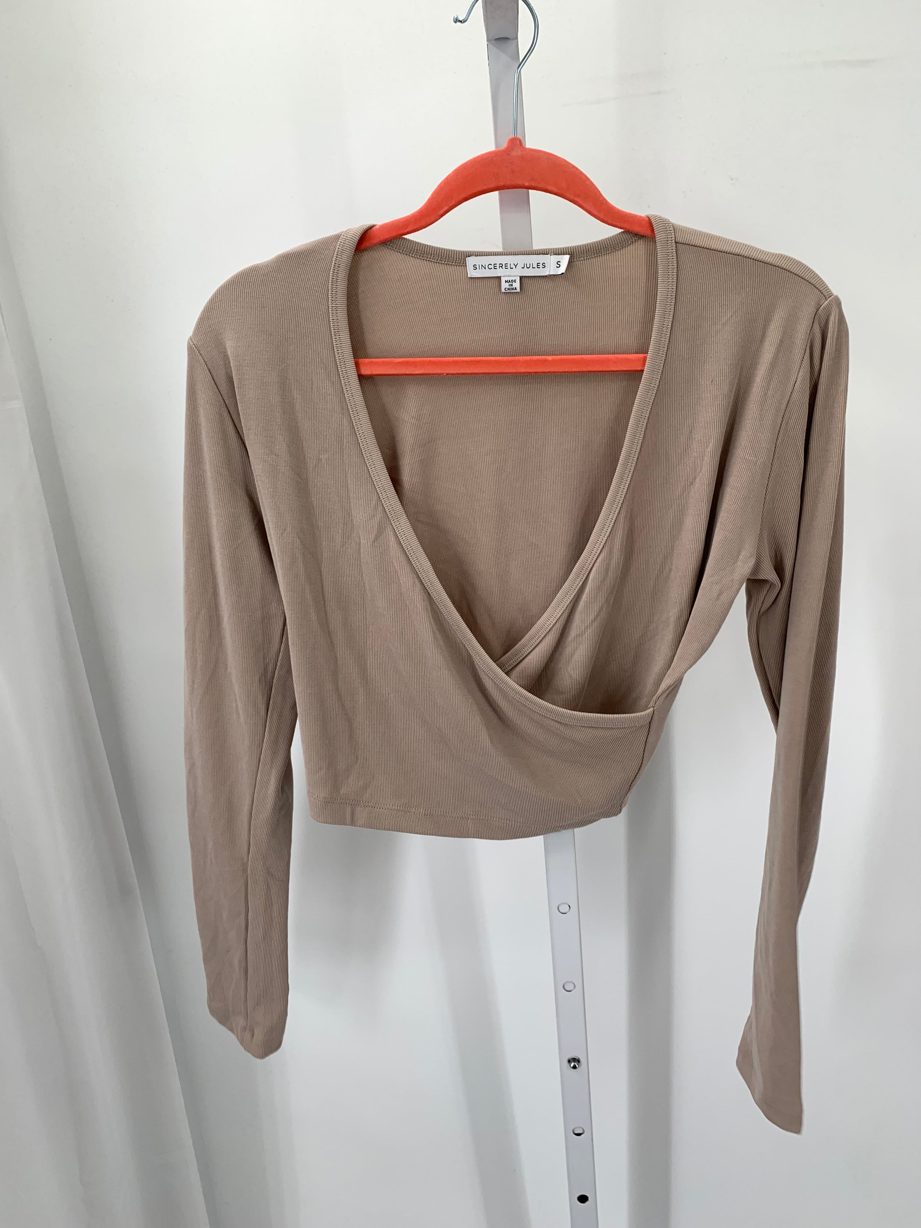 Size Small Juniors Long Sleeve Shirt