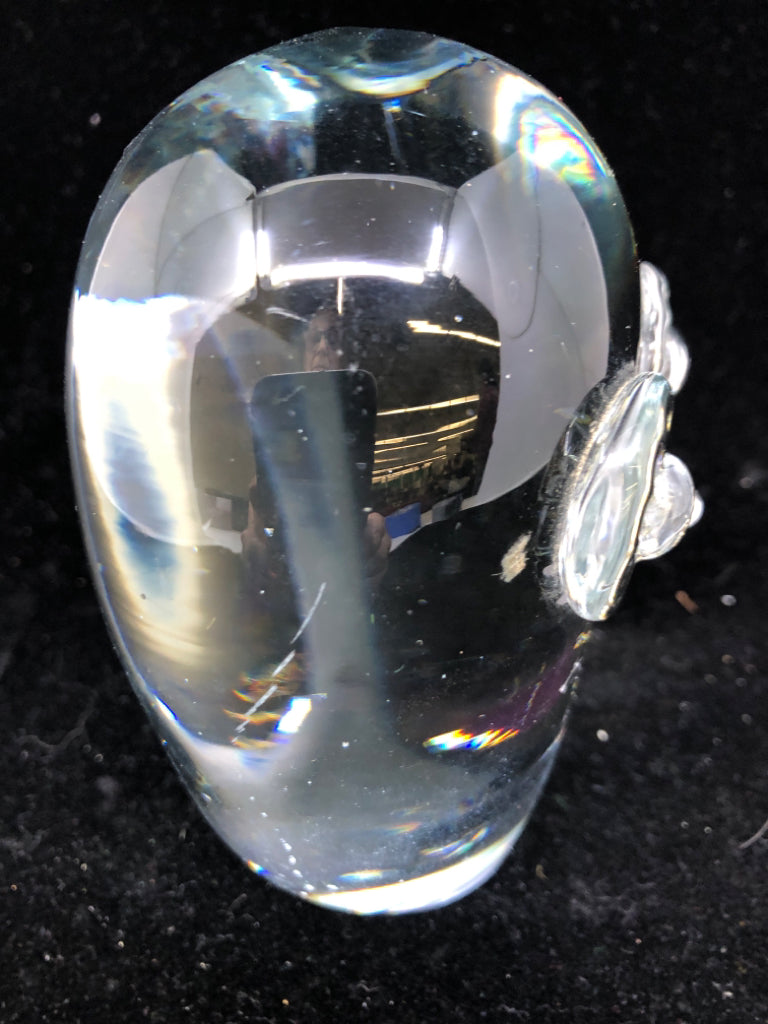 HEAVY GLASS OWL PAPER WEIGHT.