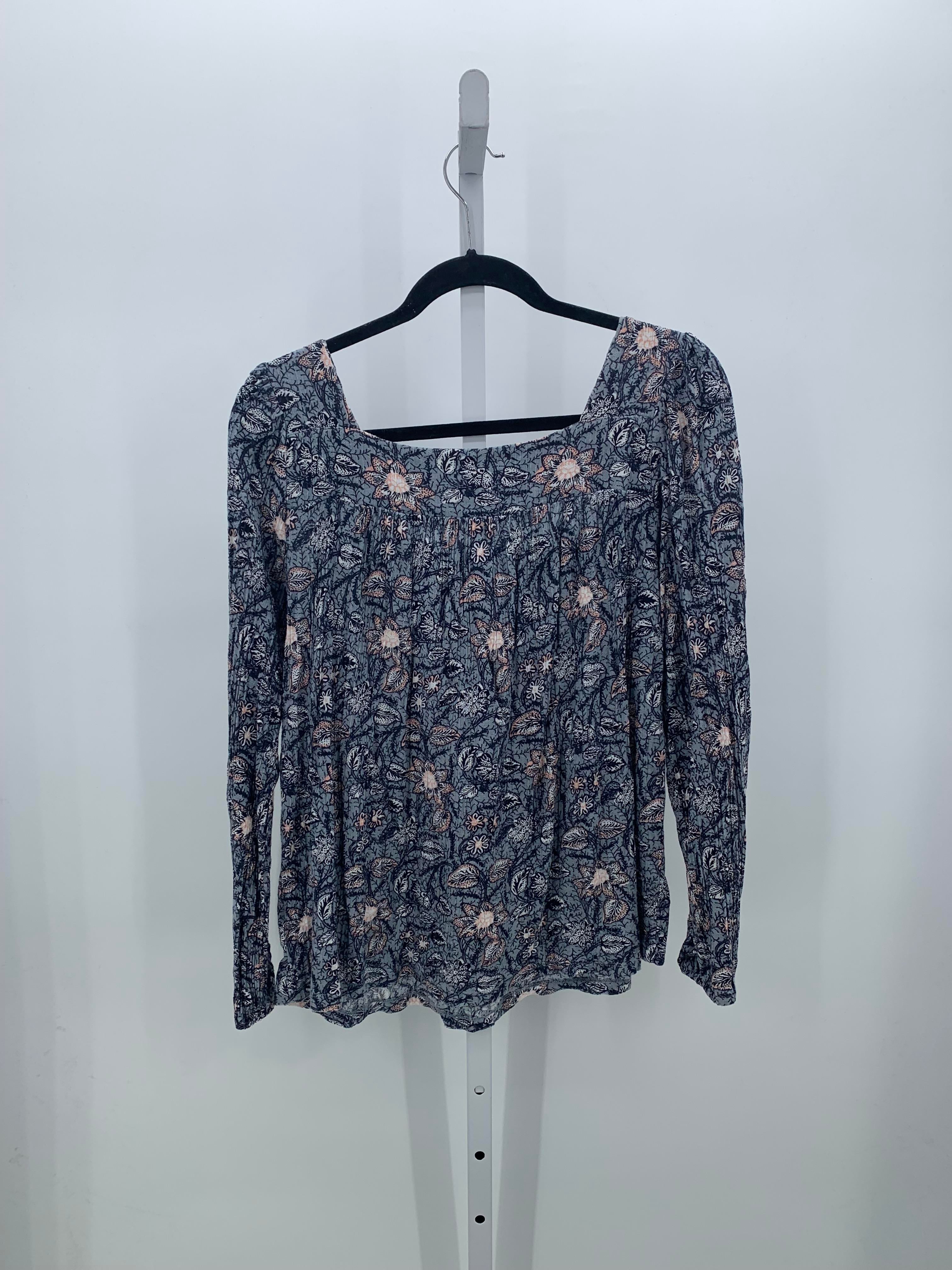 Lucky Brand Size Medium Misses Long Sleeve Shirt