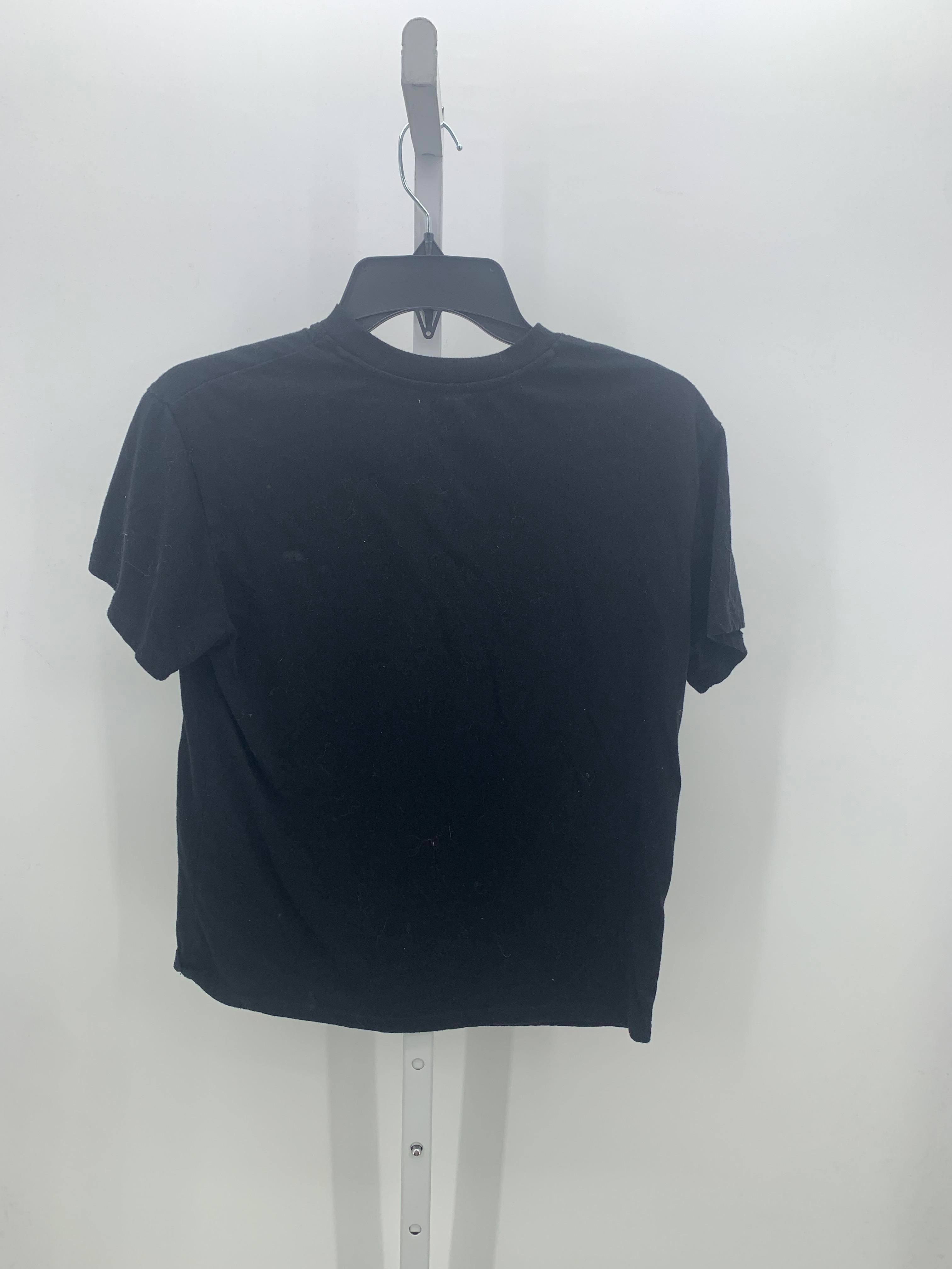 Size Large Juniors Short Sleeve Shirt
