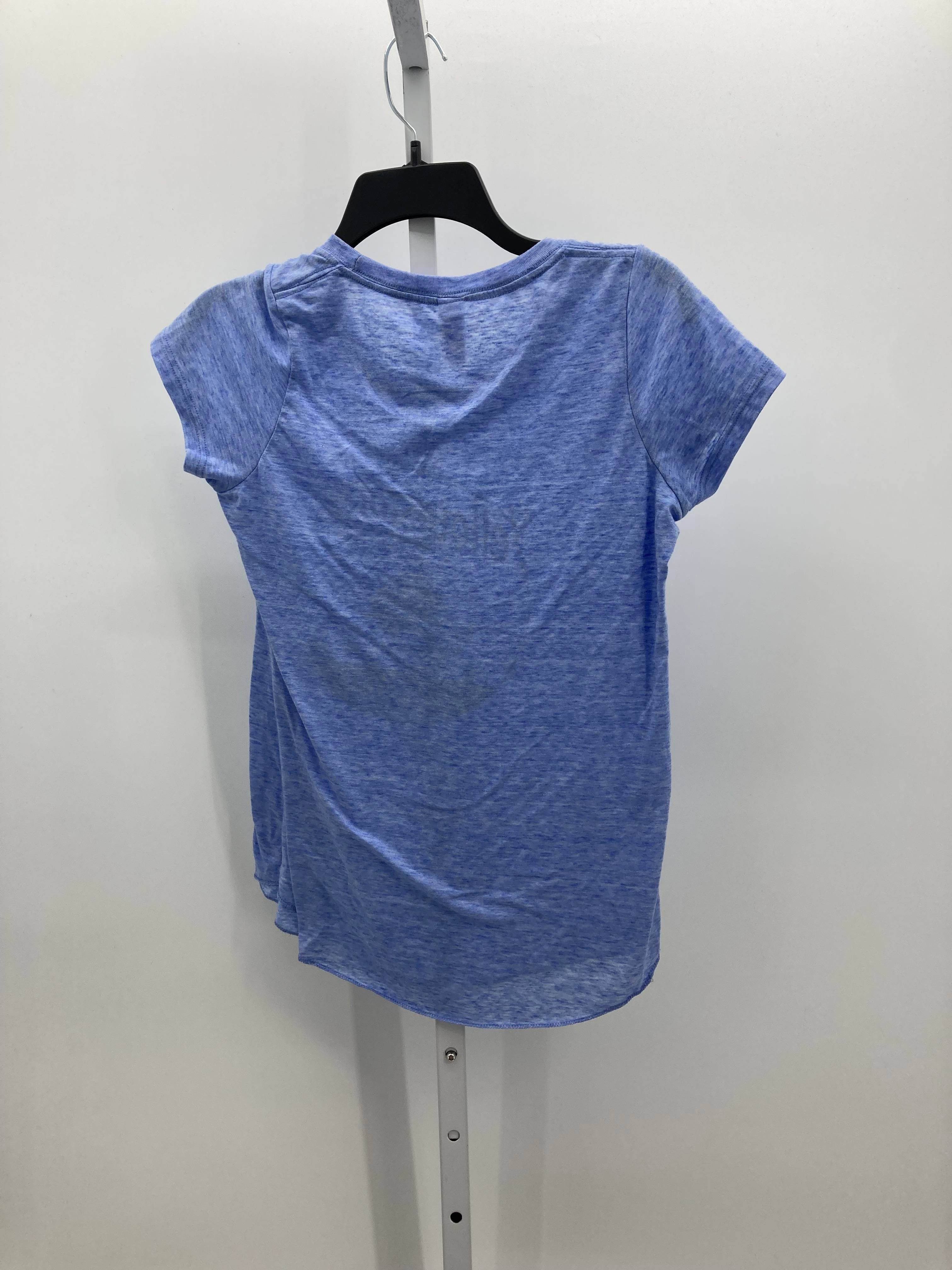 Size Medium Juniors Short Sleeve Shirt