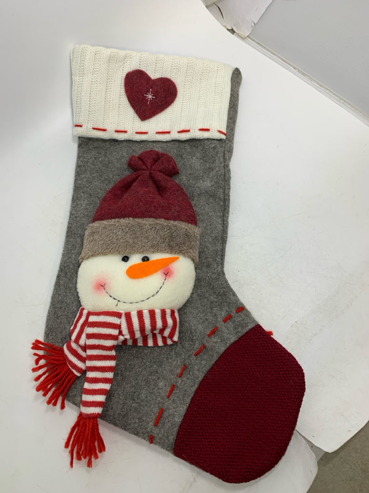 GREY STOCKING W/ 3D SNOWMAN HEAD STOCKING.