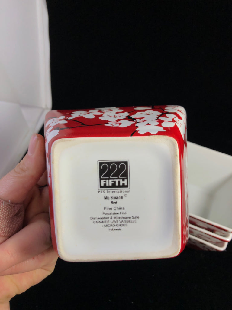 4 MIA BLOSSOM SQUARE SERVING BOWLS.