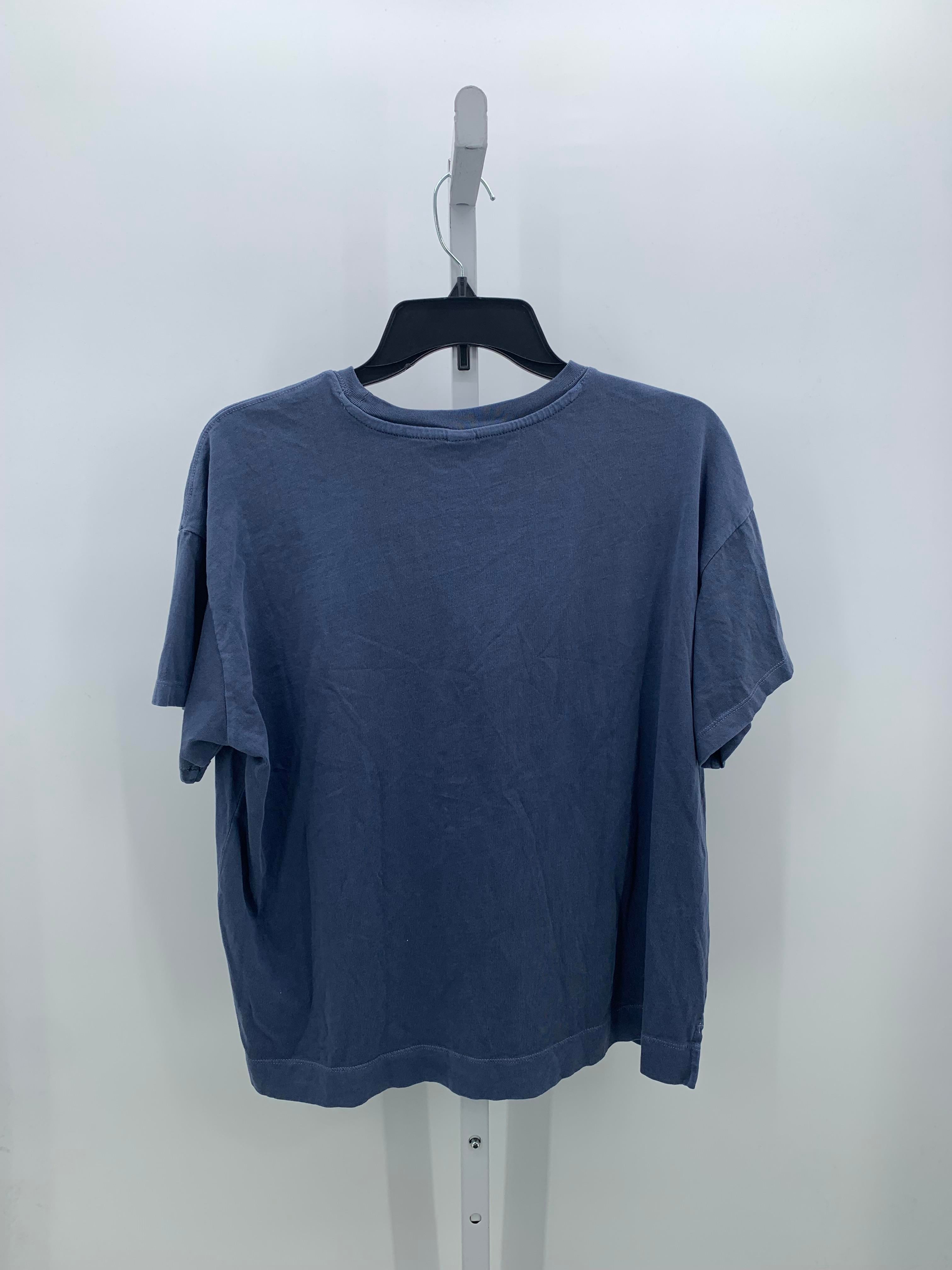 Old Navy Size Medium Misses Short Sleeve Shirt
