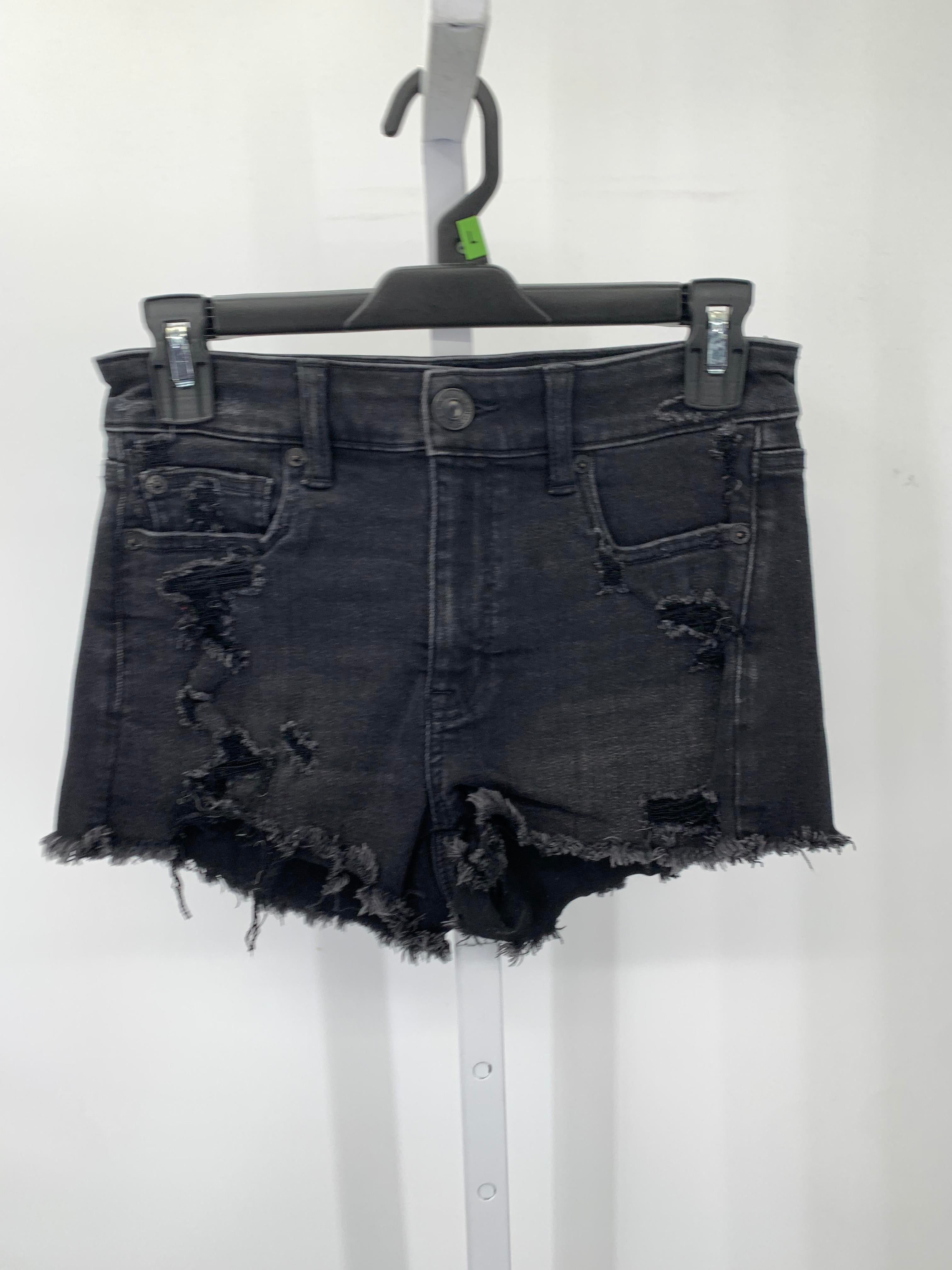 American Eagle Size 2 Juniors Shorts