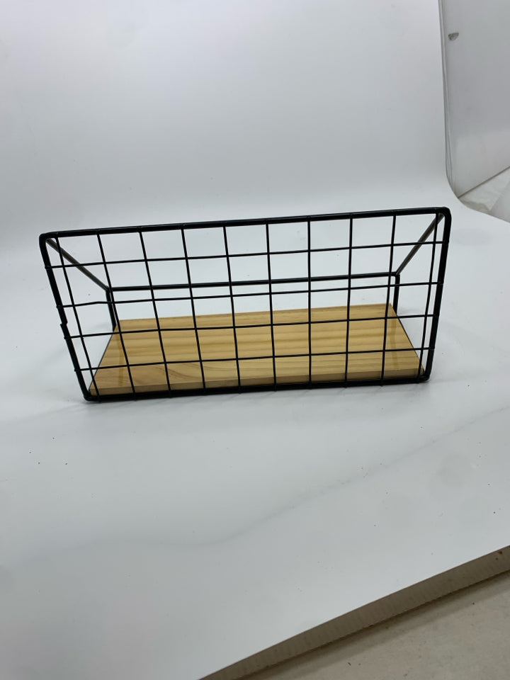 SMALL BLACK METAL HANGING SHELF W/ WOOD BASE.