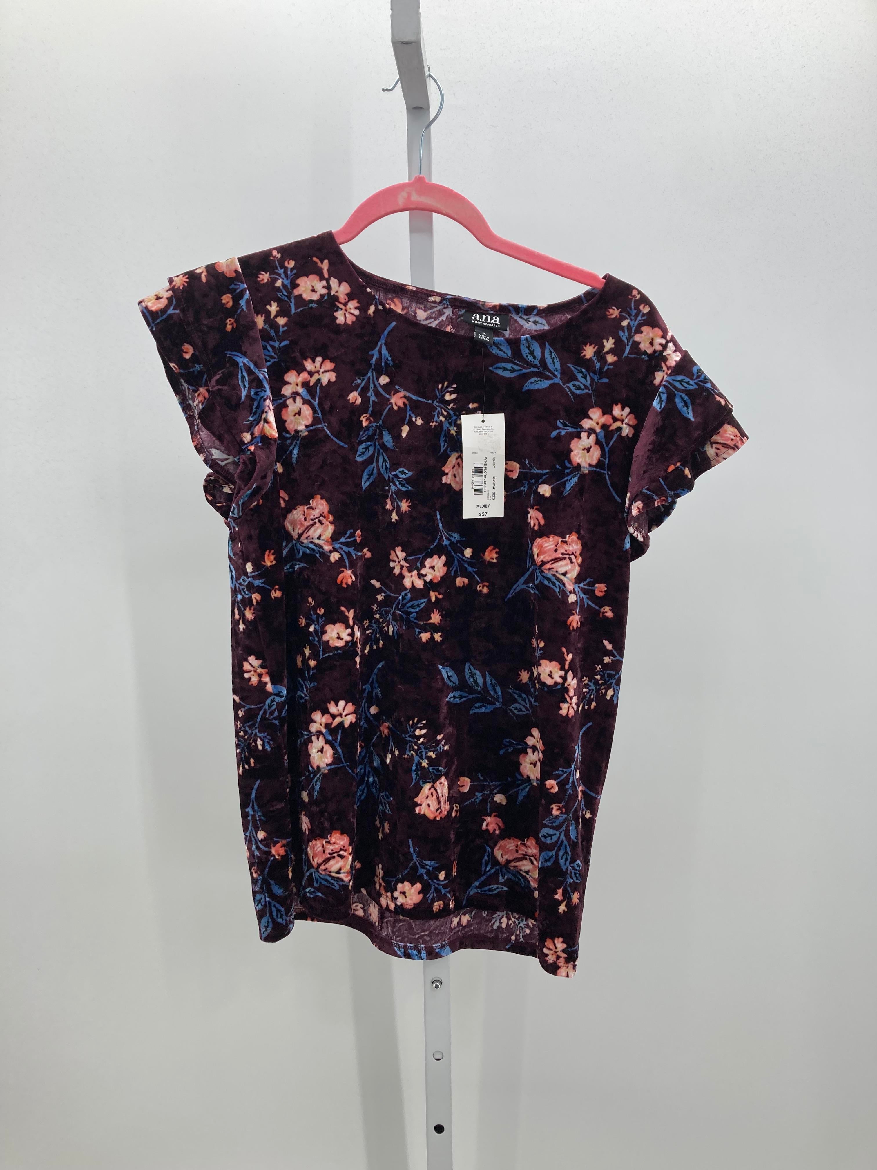 A.N.A. Size Medium Misses Short Sleeve Shirt