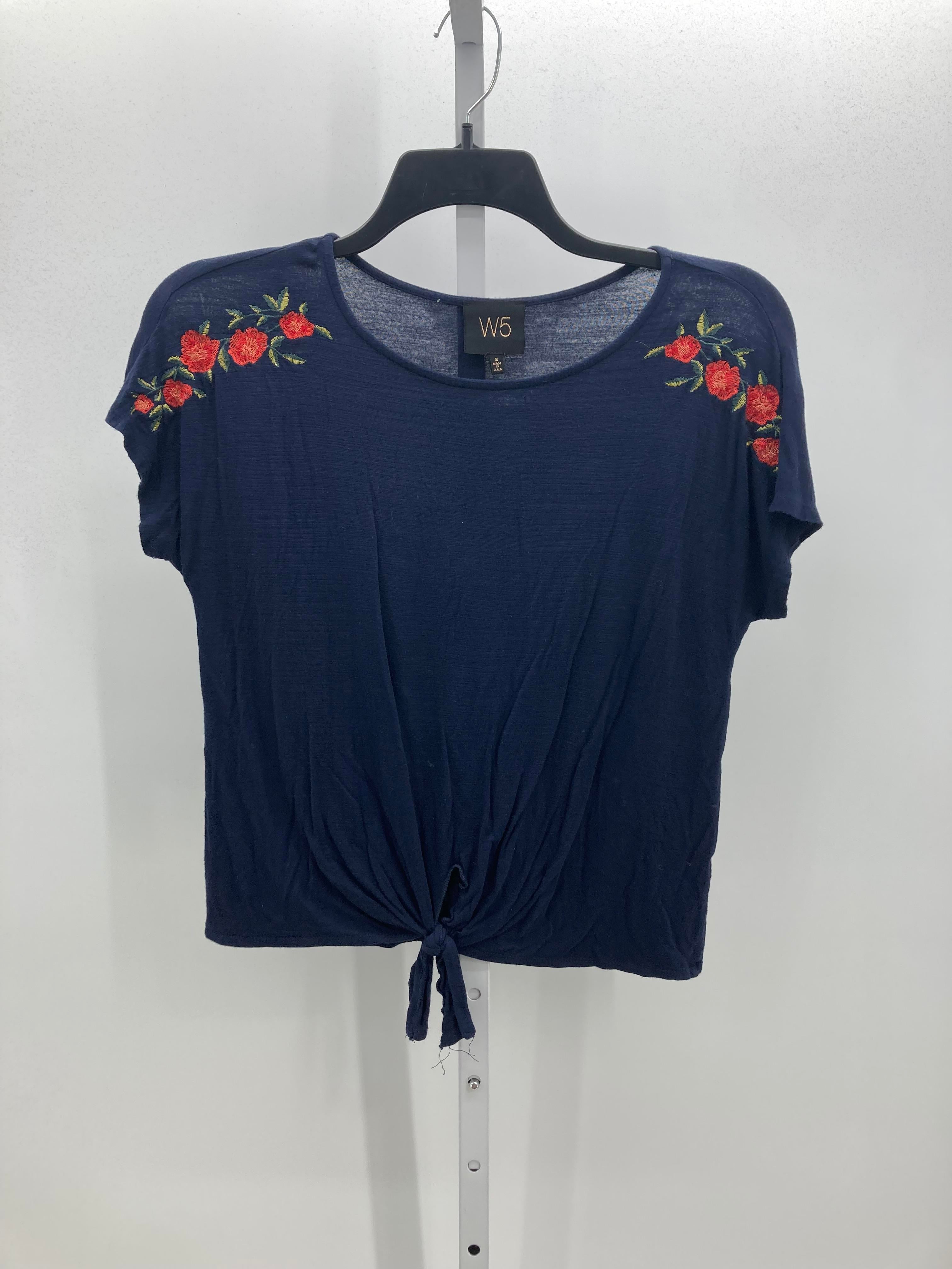 W5 Size Small Misses Short Sleeve Shirt