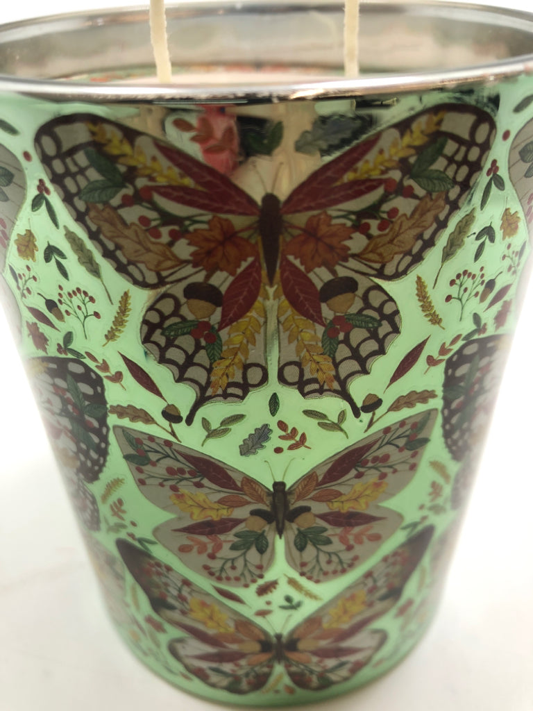 MARTHA STEWART 2WICK BUTTERFLY CANDLE.