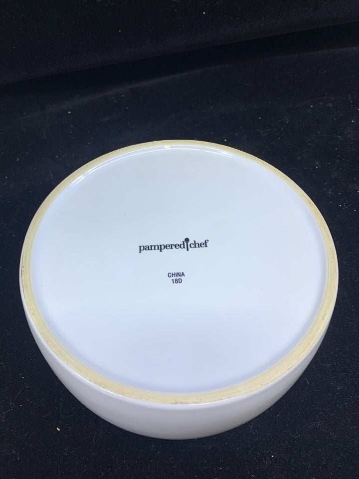 WHITE PAMPERED CHEF BOWL.