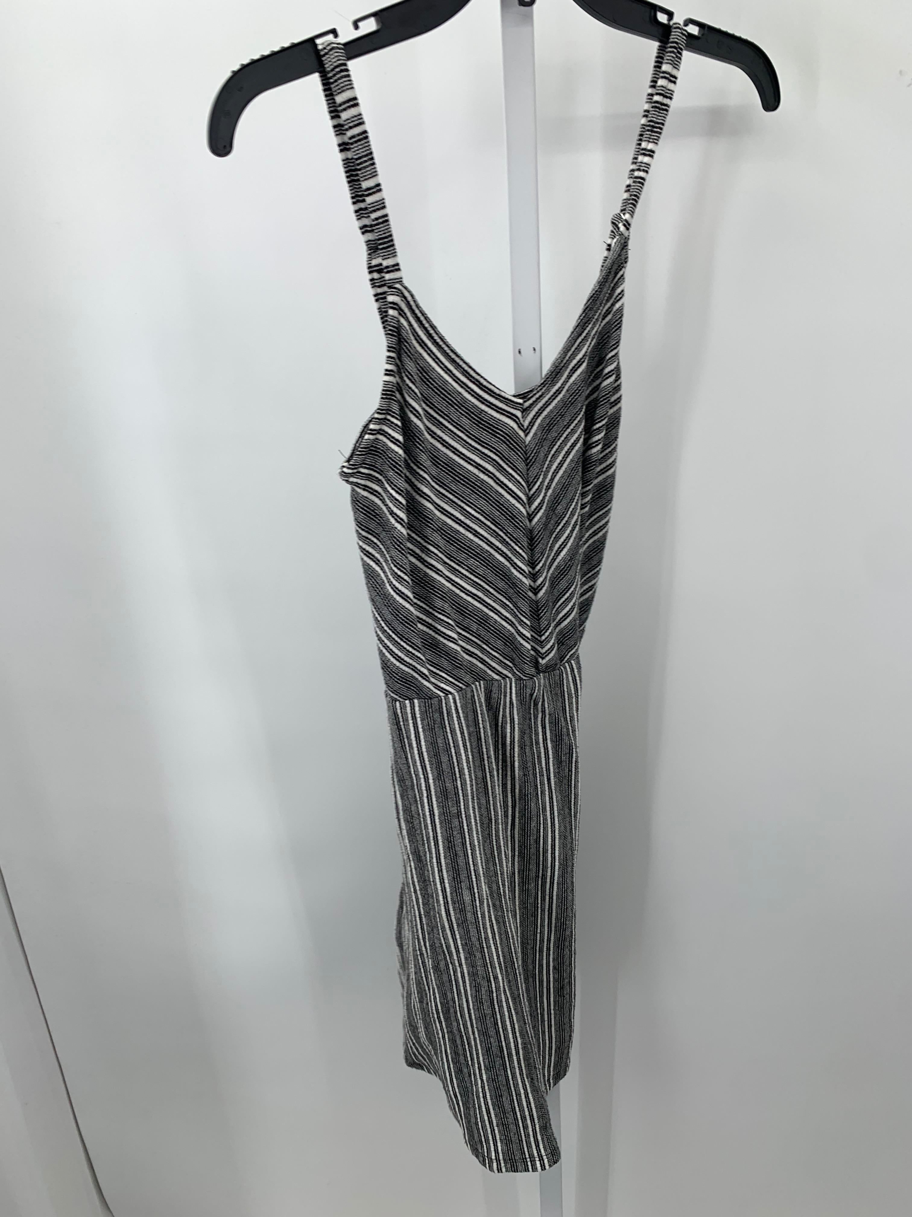 Universal Thread Size Small Misses Sundress