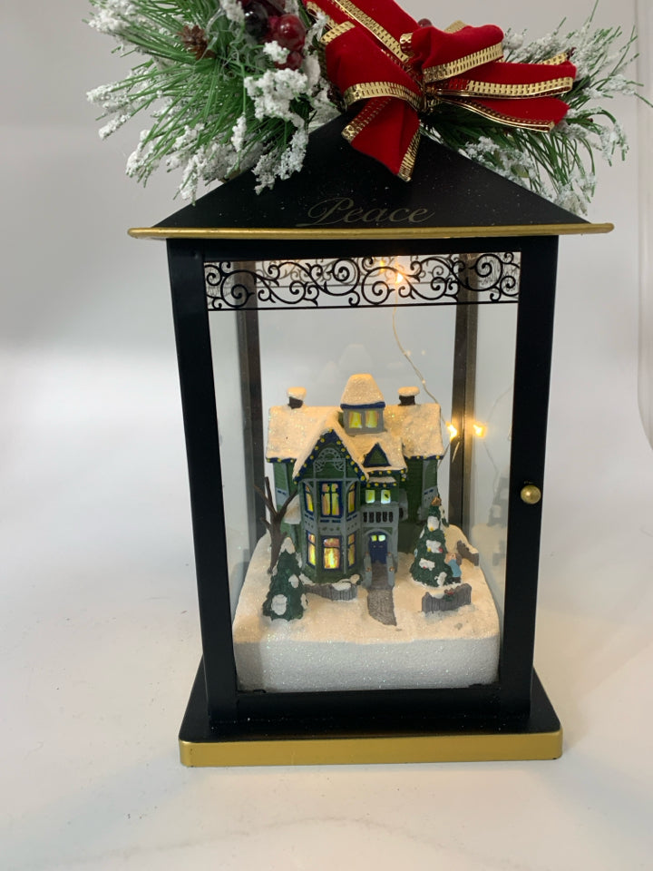 THOMAS KINKADE BRADFORD EXCHANGE JOY LANTERN "SPARKLE OF THE SEASON" LIGHTED.