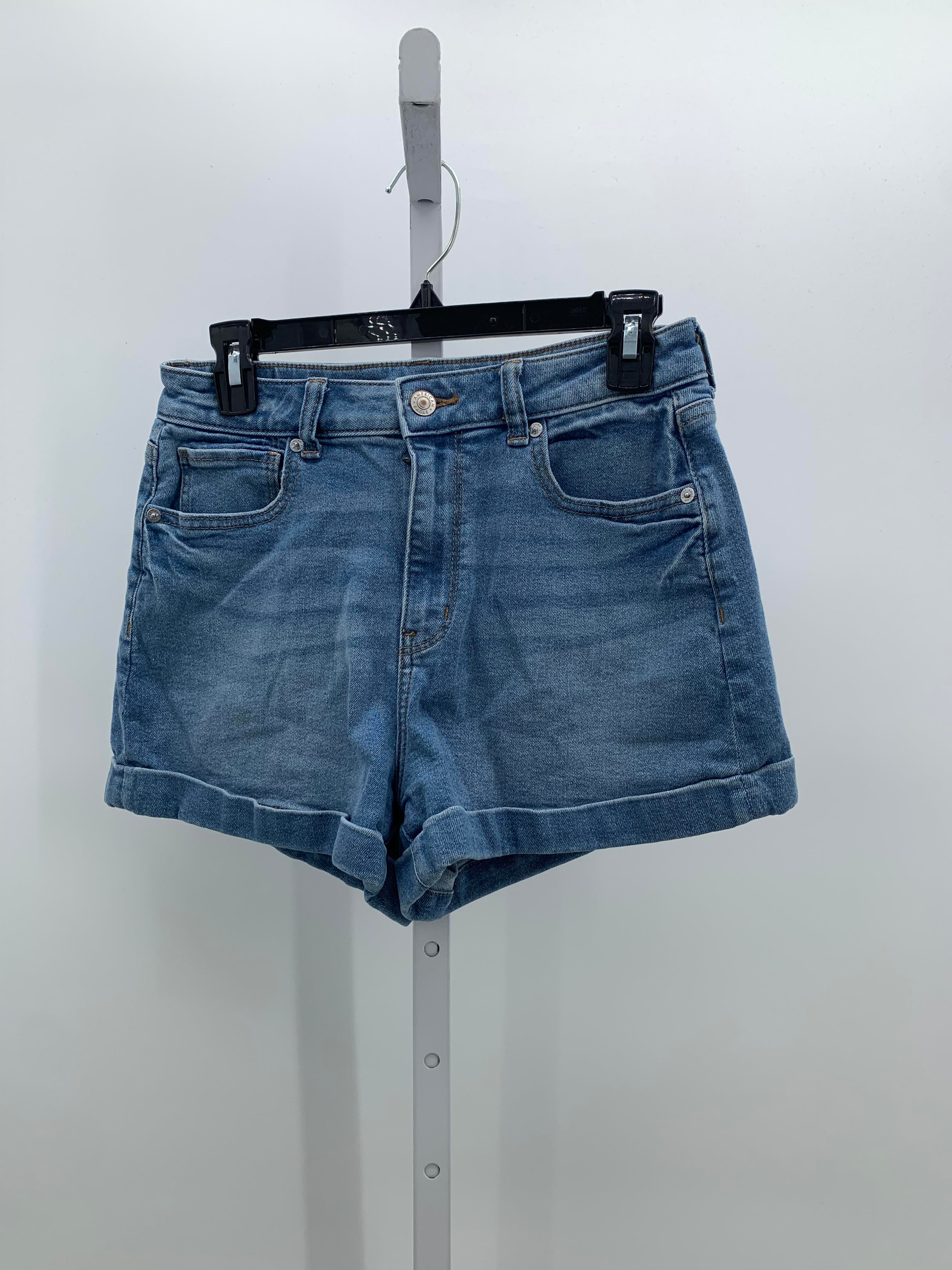 American Eagle Size 4 Juniors Shorts