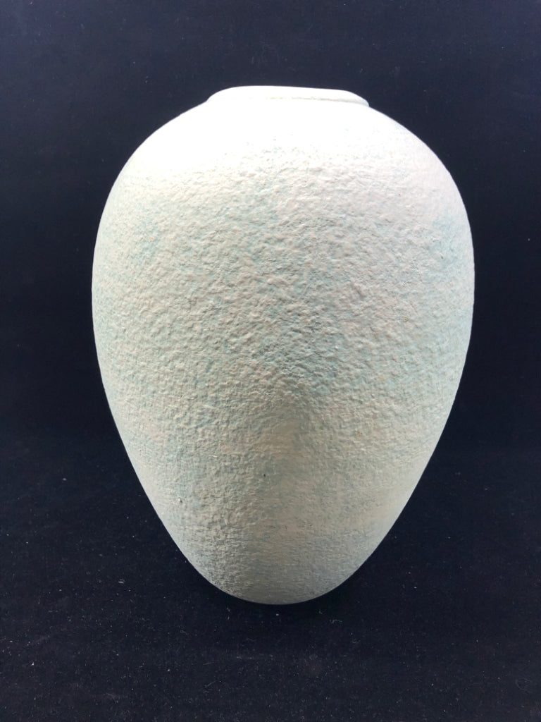 VTG WHITEWASHED TEAL VASE.