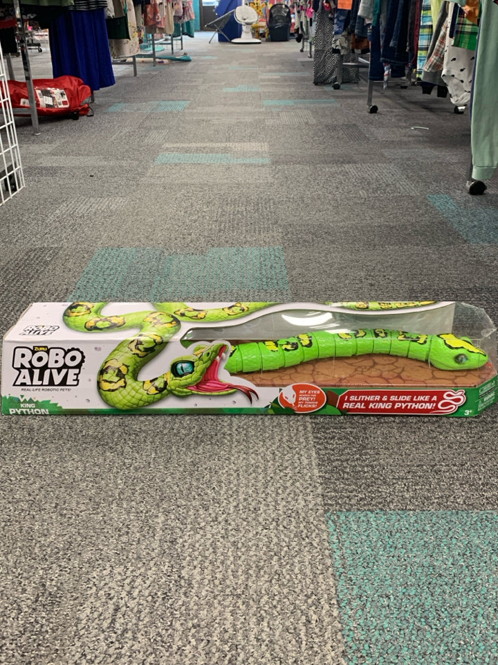 Robo Alive King Python Robotic Pet Figure