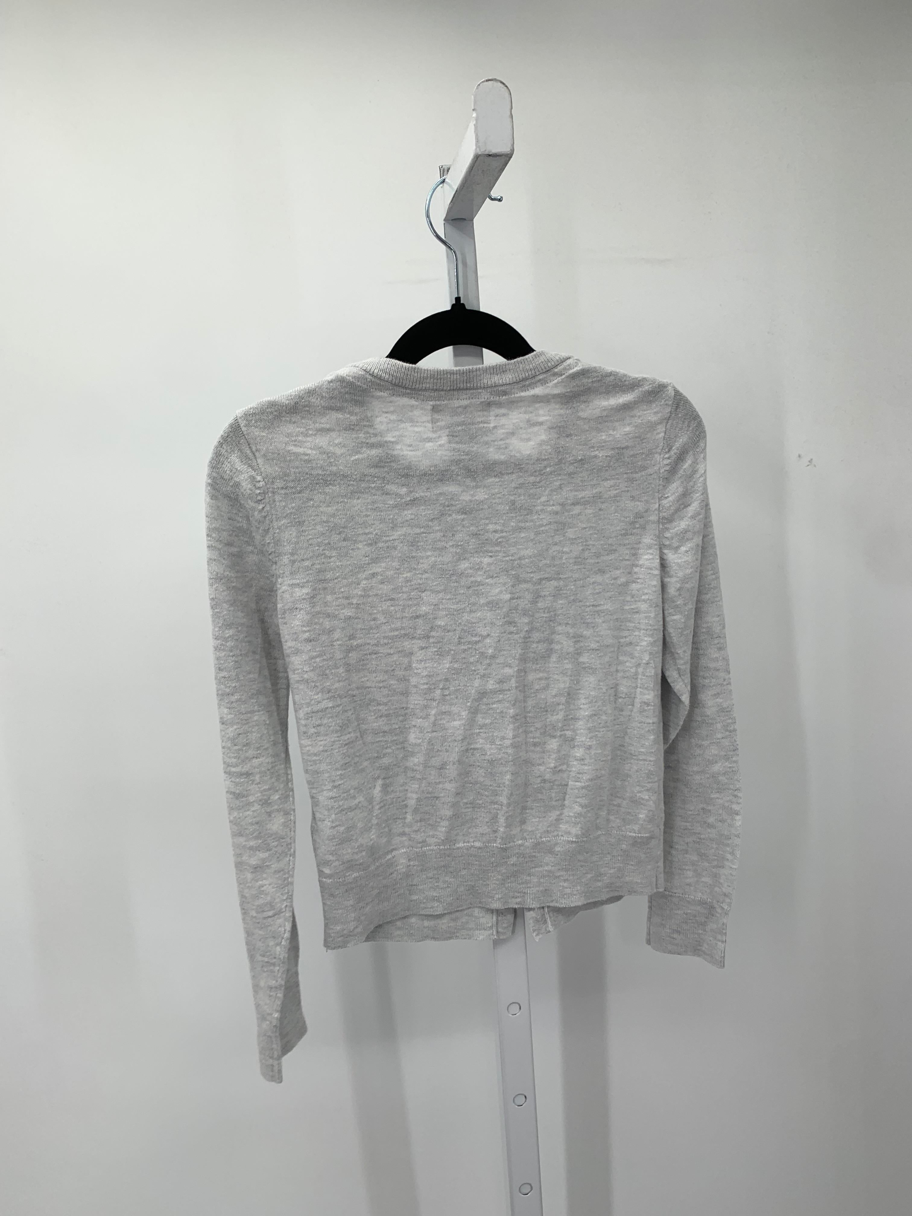 Old Navy Size 6-7 Girls Long Sleeve Sweater