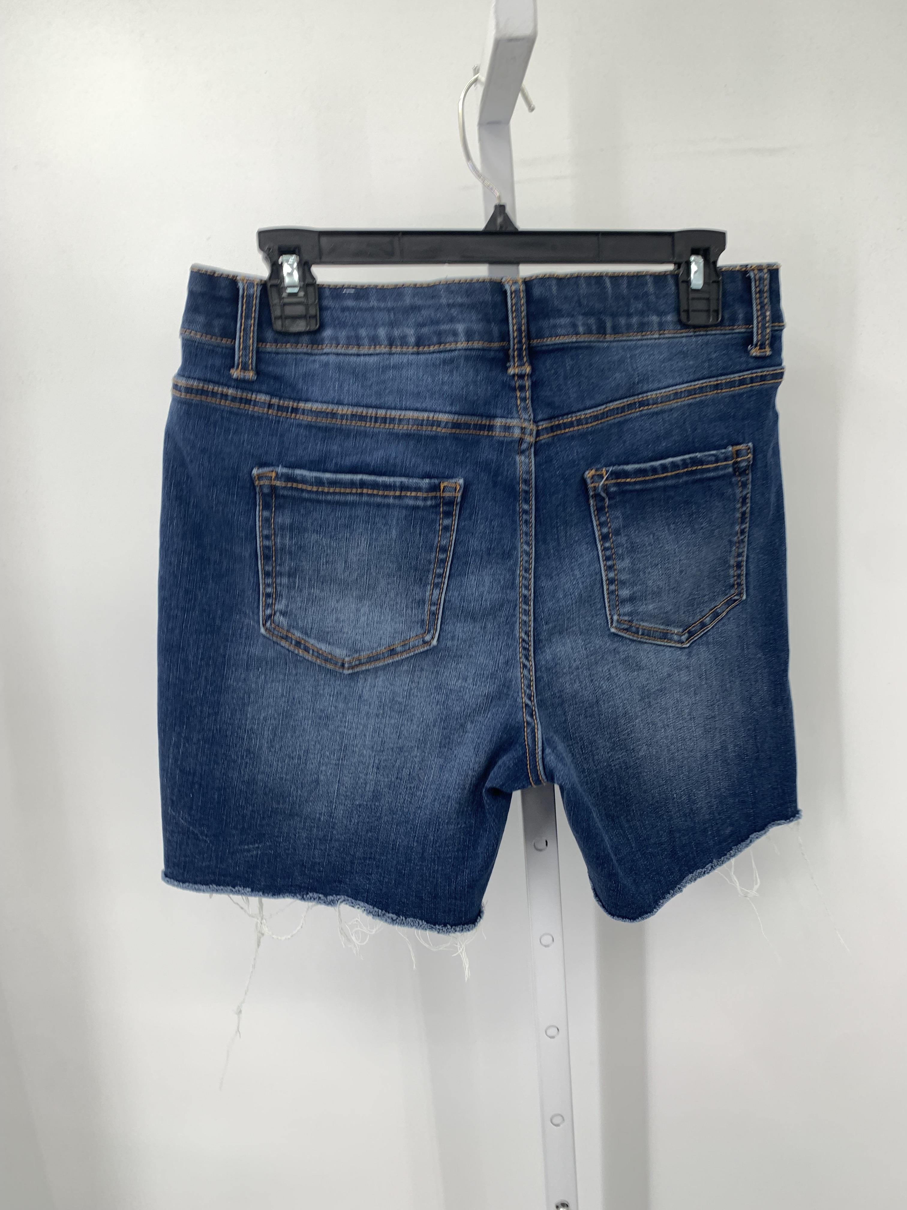 Time and Tru Size 8 Misses Shorts