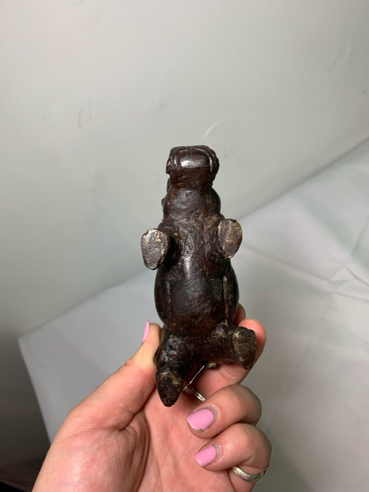 CAST IRON HIPPO.
